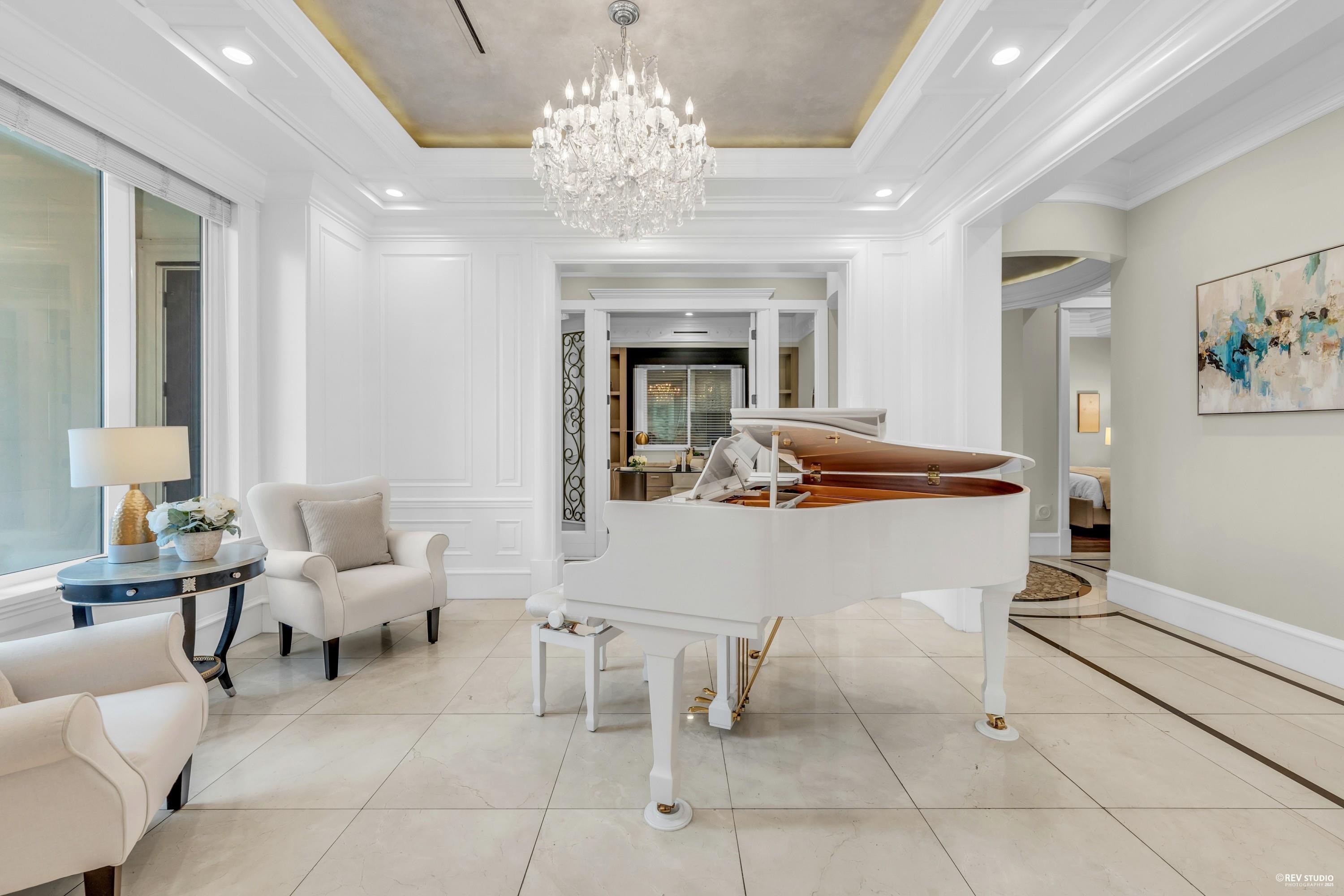 6851 Mayflower Drive, Richmond, BC