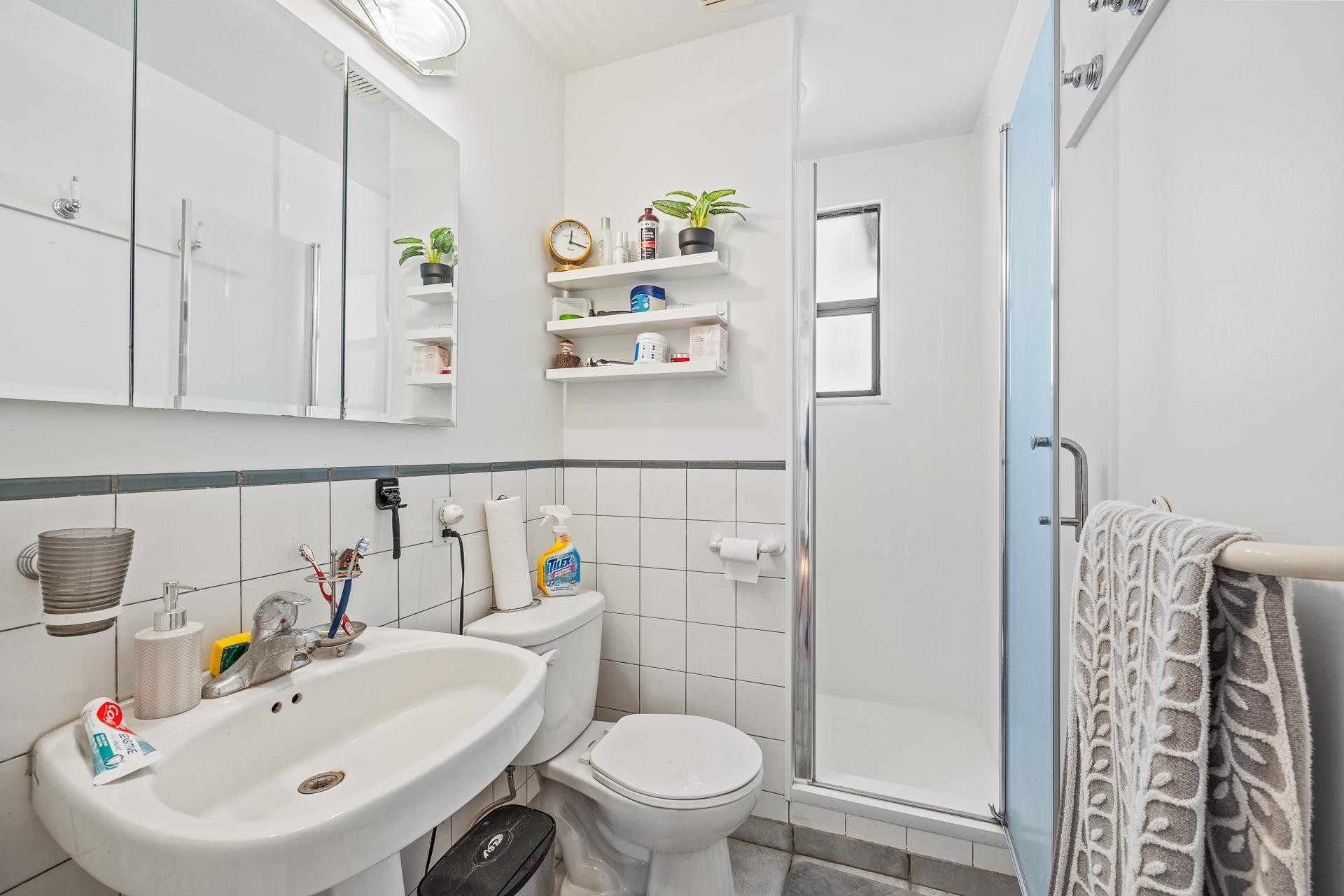 3576 17Th Avenue W, Vancouver, BC