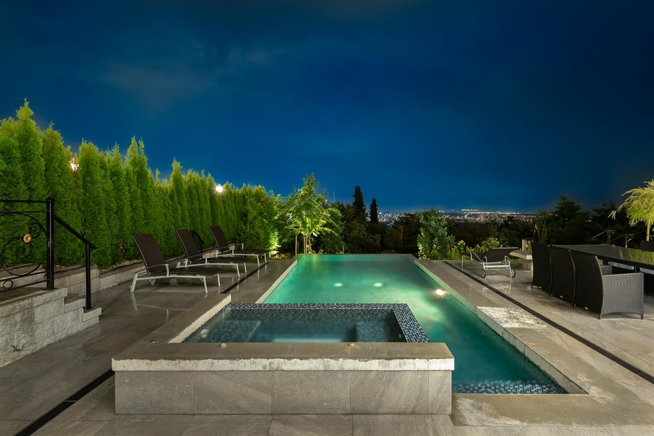 1525 Vinson Creek Road, West Vancouver, BC