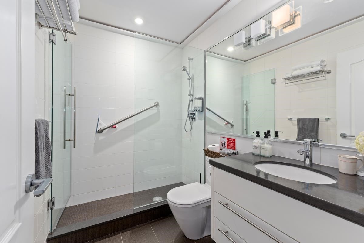 3138 42Nd Avenue W, Vancouver, BC