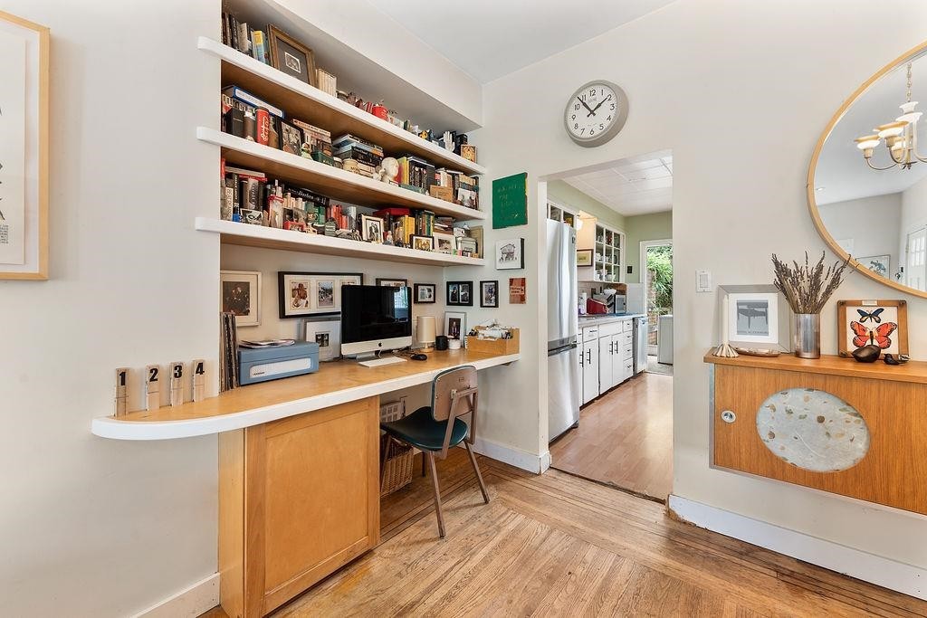 4225 John Street, Vancouver, BC