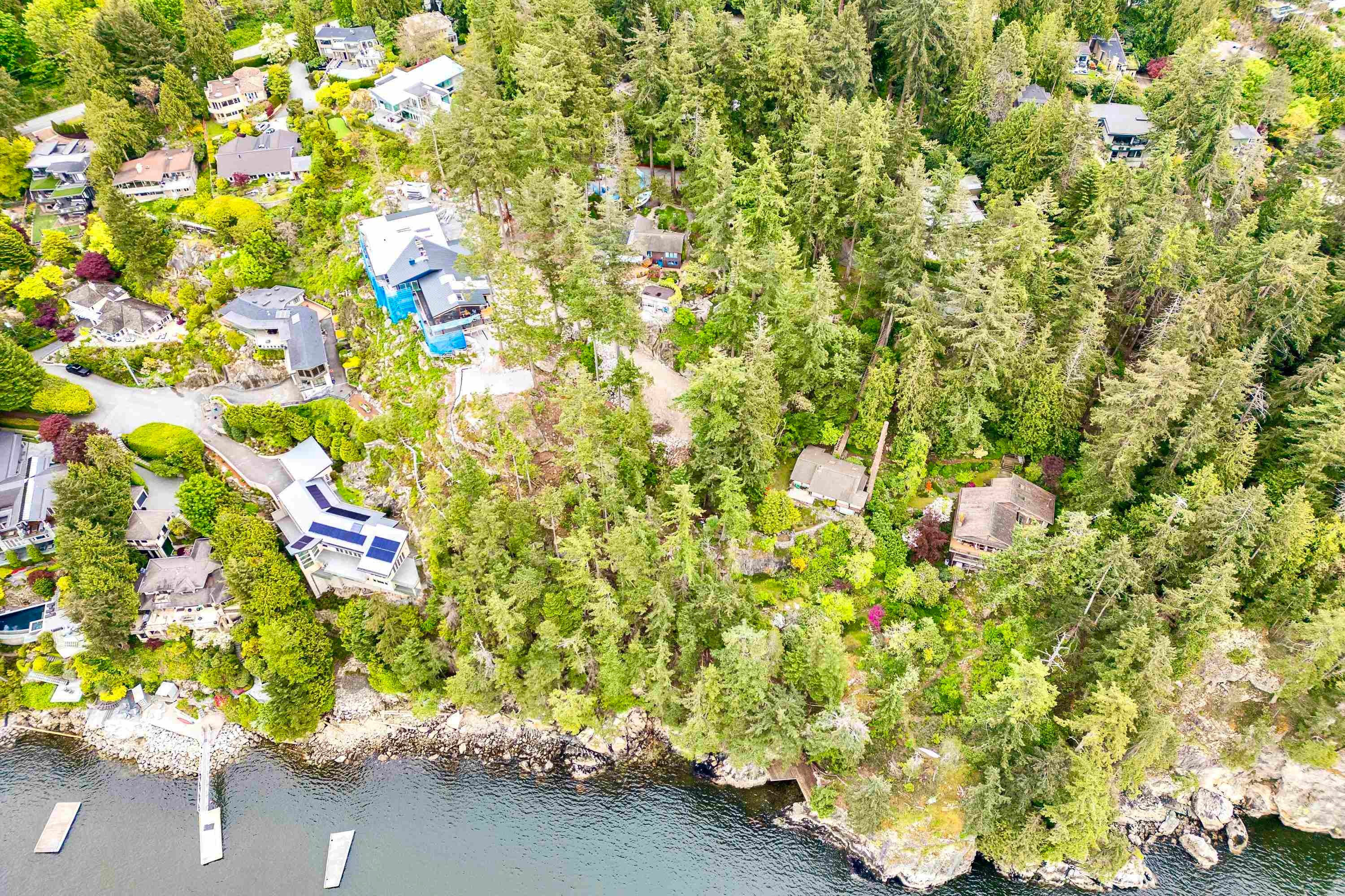 5056 The Byway, West Vancouver, BC