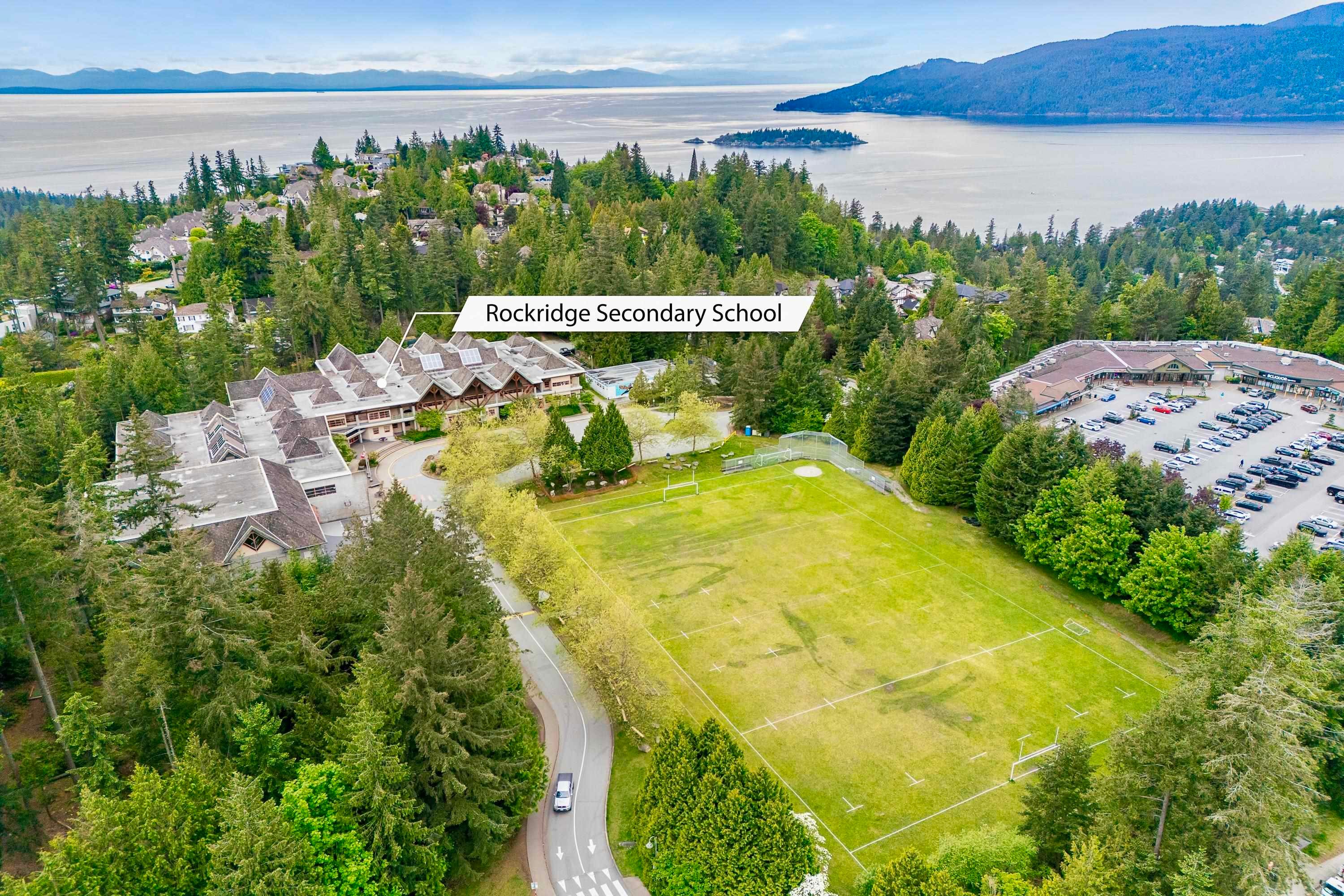 5056 The Byway, West Vancouver, BC