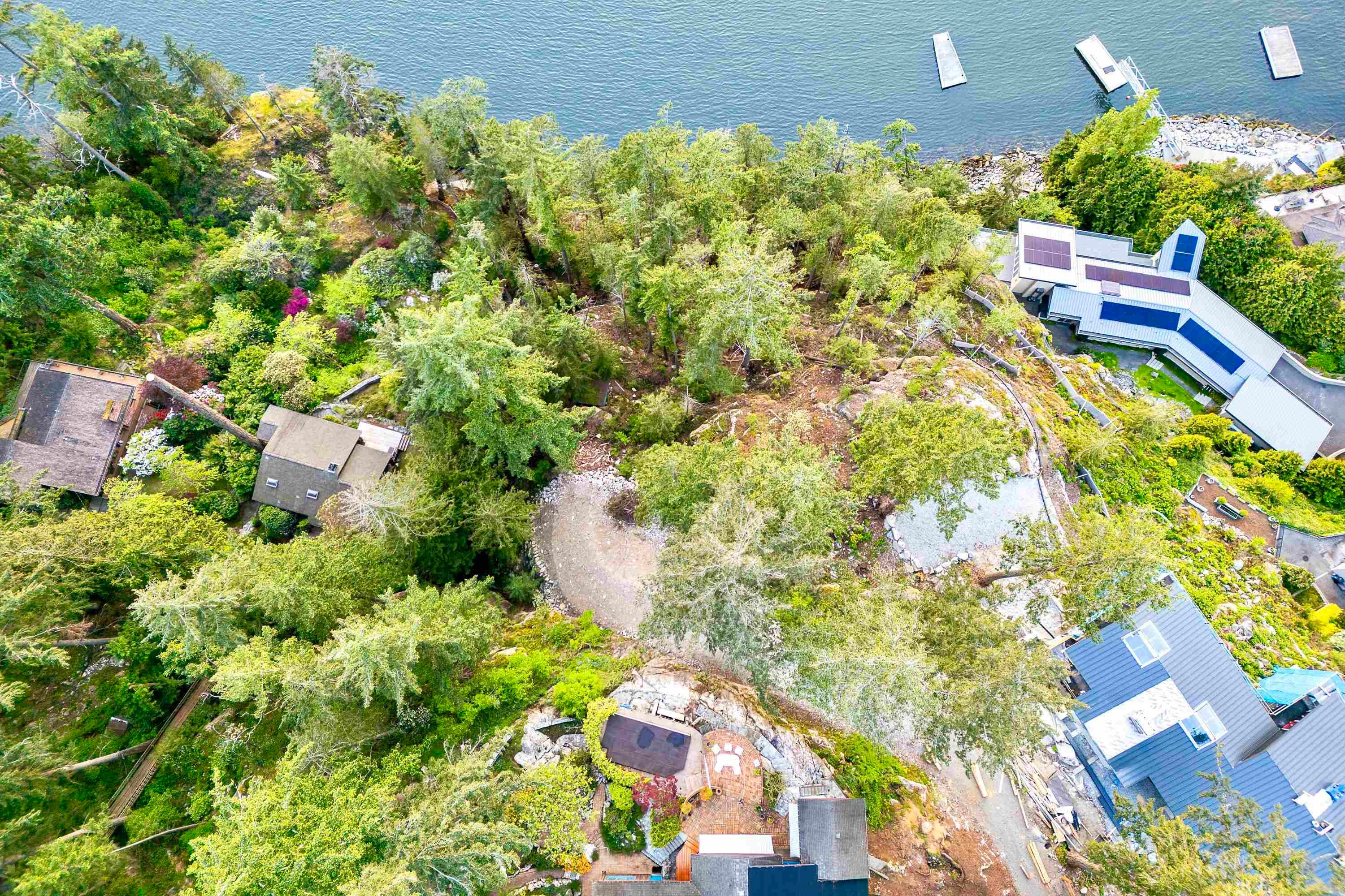 5056 The Byway, West Vancouver, BC