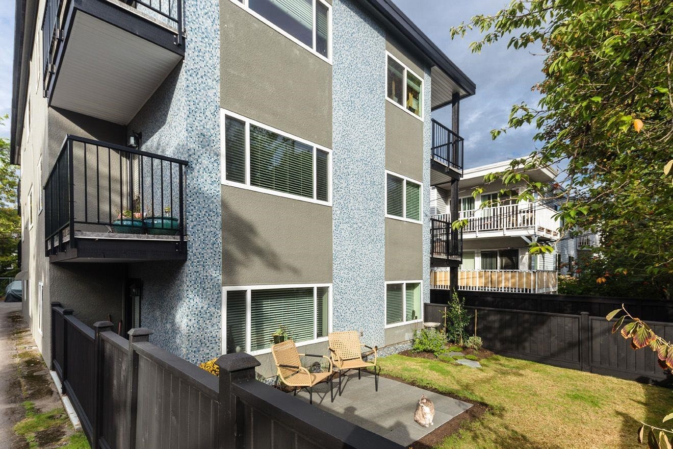 203-1985 W 8Th Avenue, Vancouver, BC