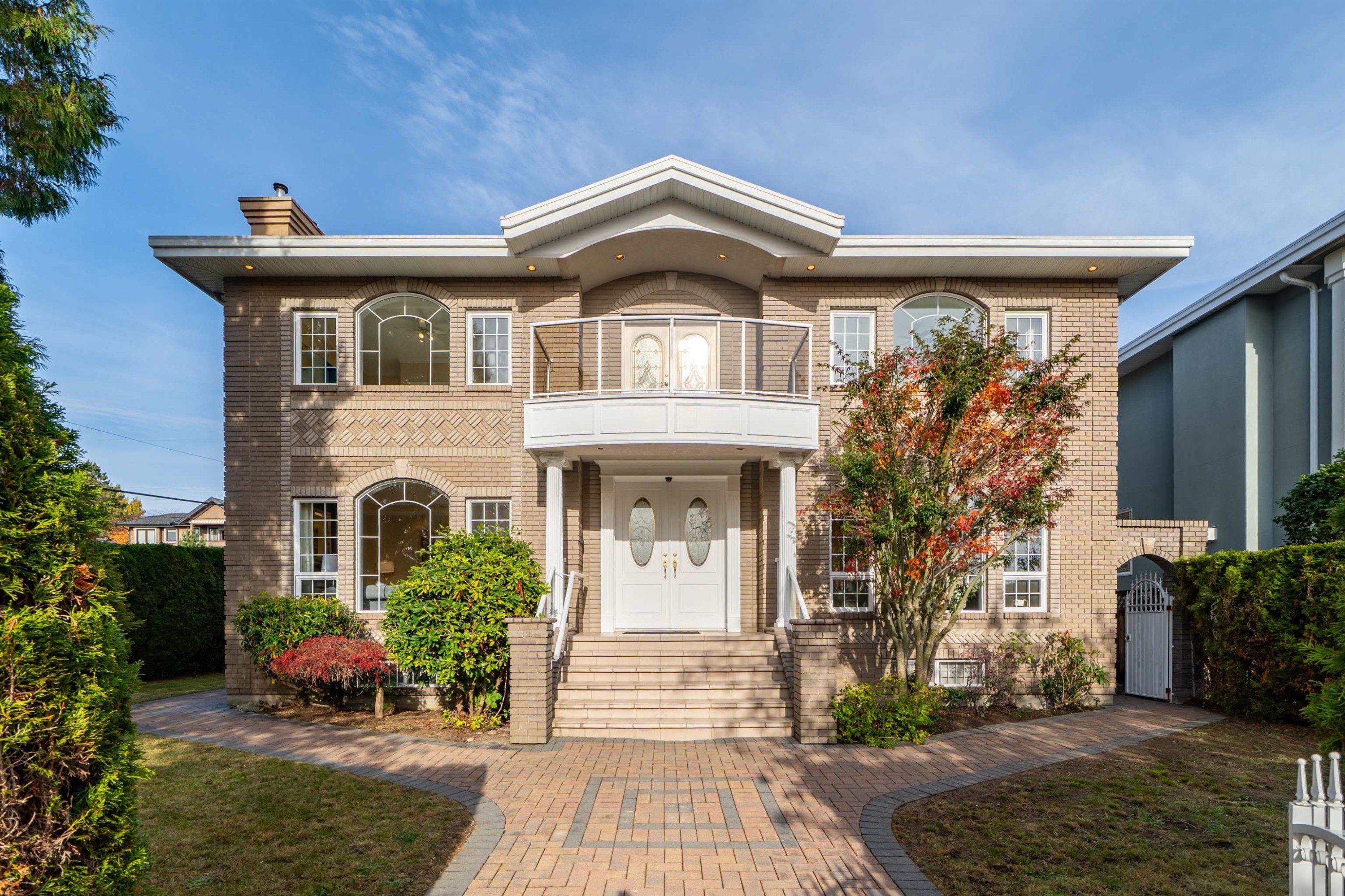 6111 Kitchener Street, Burnaby, BC