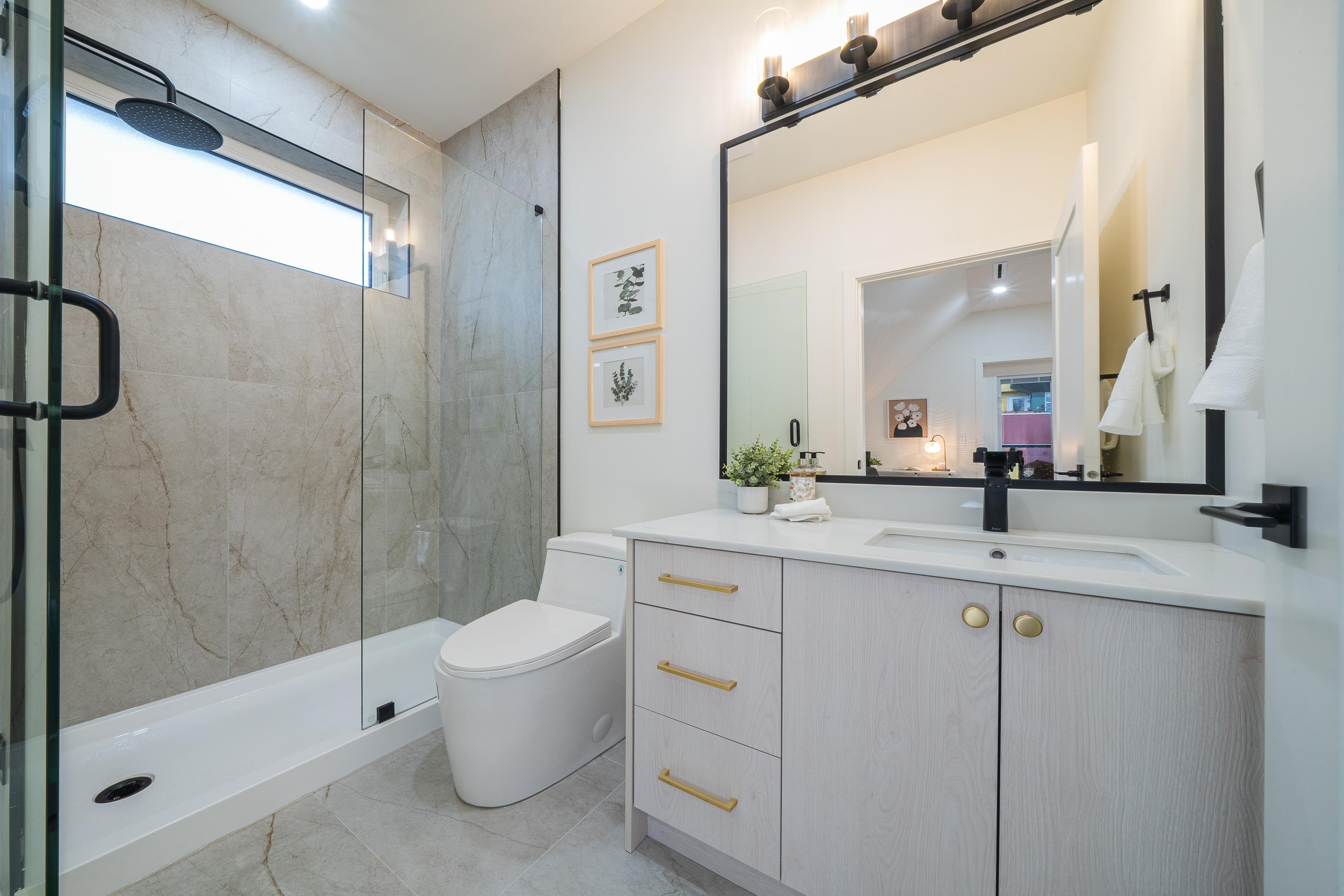 3462 Welwyn Street, Vancouver, BC