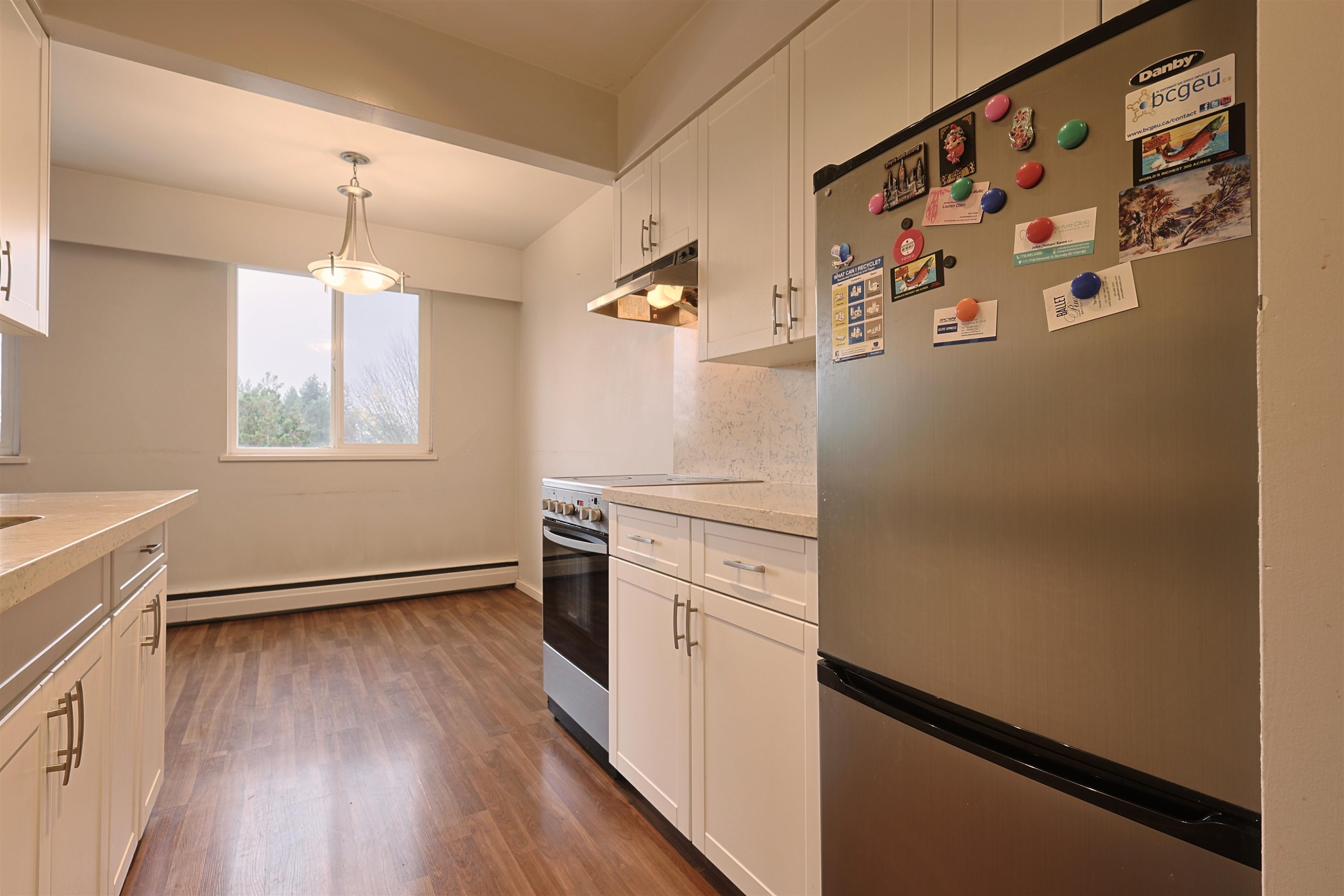 502-1750 Esquimalt Avenue, West Vancouver, BC