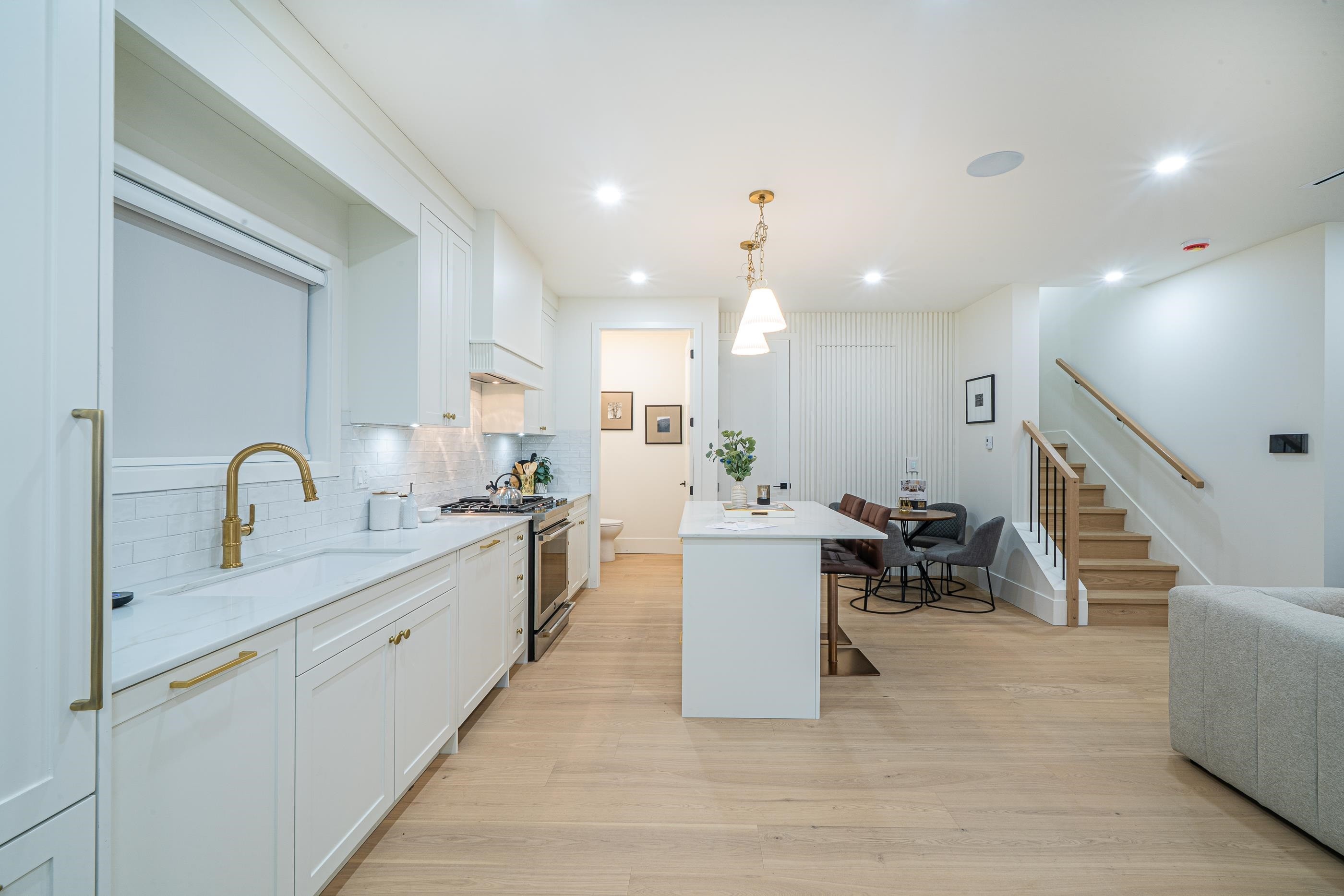 3460 Welwyn Street, Vancouver, BC