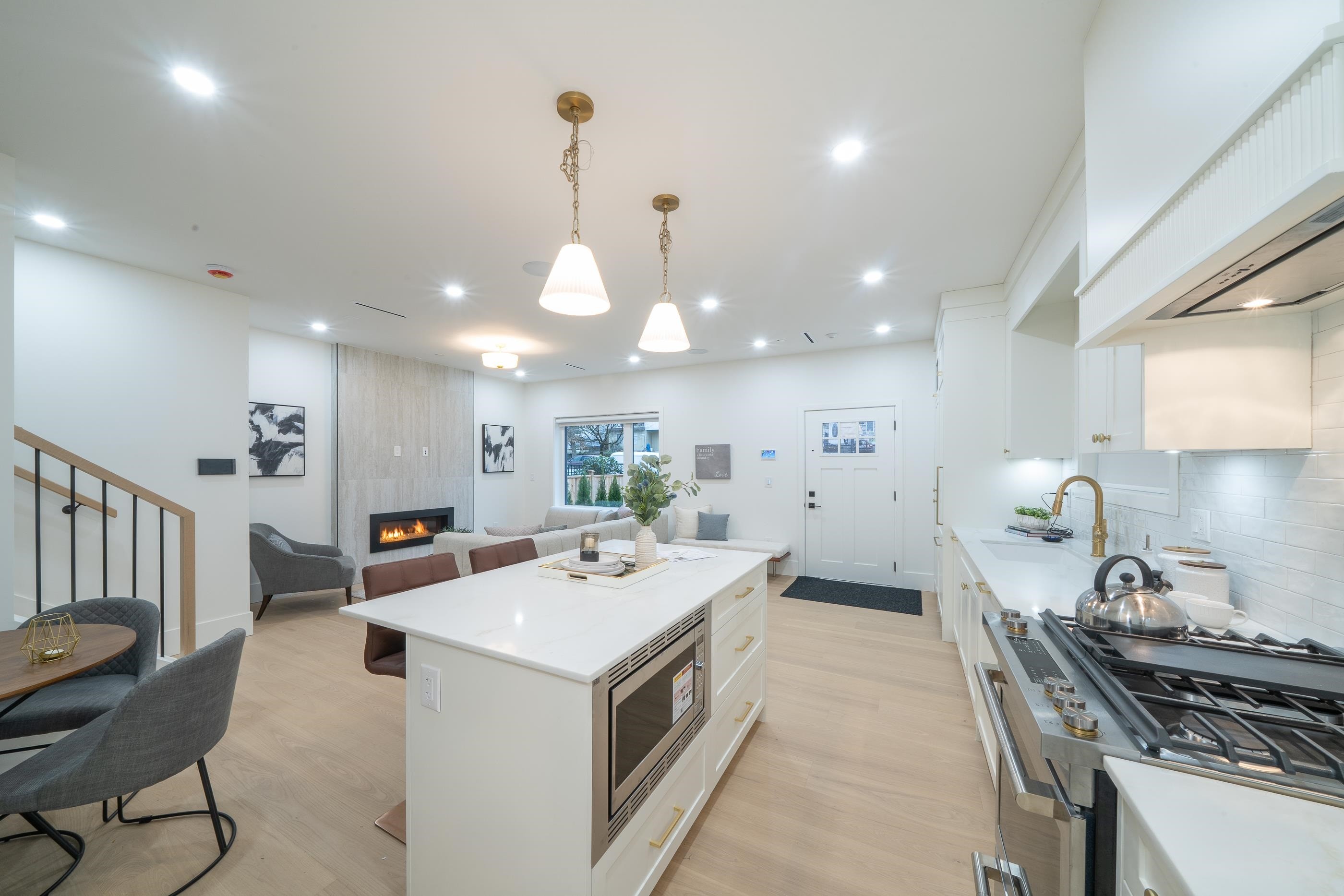 3460 Welwyn Street, Vancouver, BC