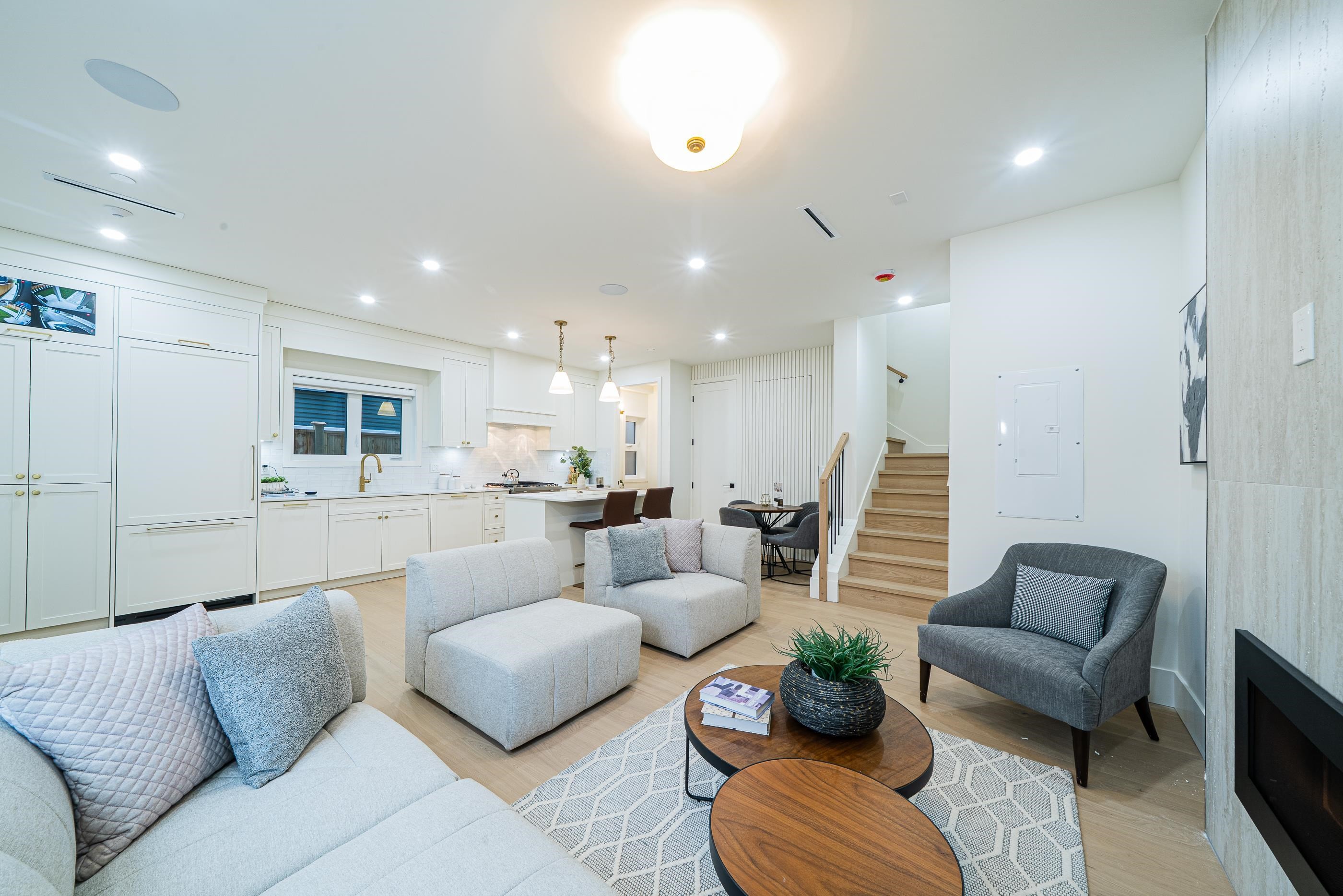 3460 Welwyn Street, Vancouver, BC