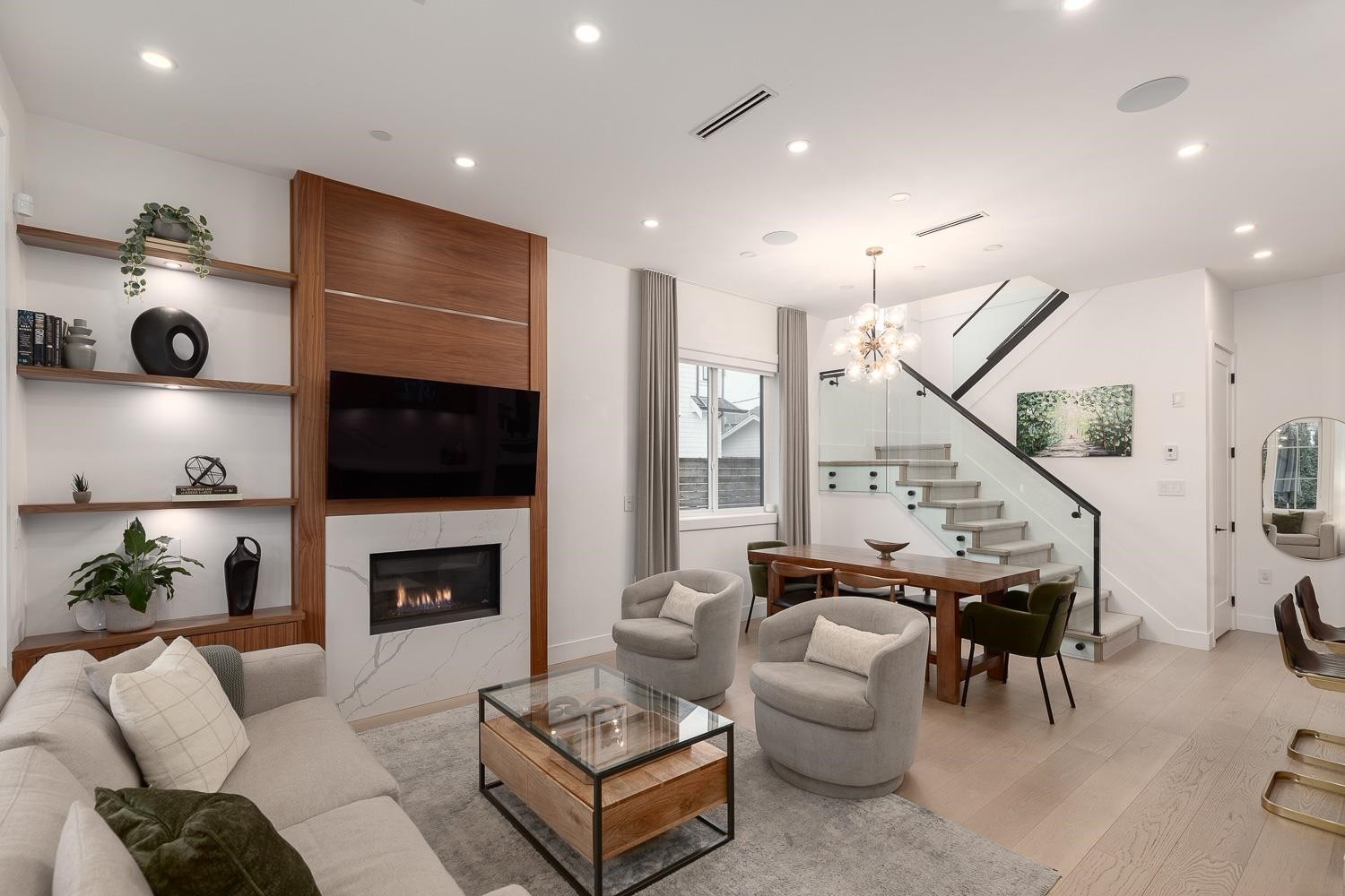 959 13Th Avenue E, Vancouver, BC