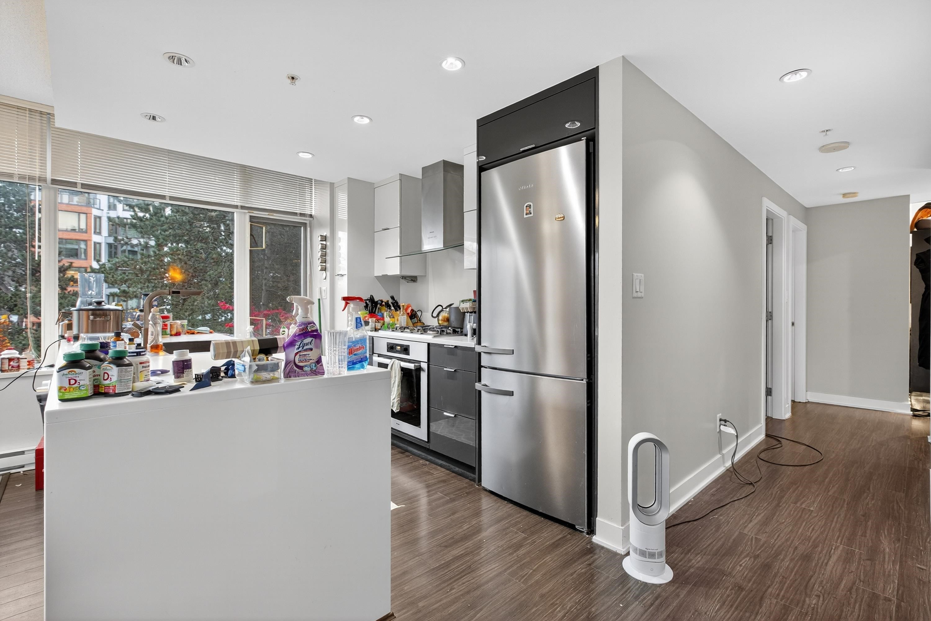 210-1777 7Th Avenue W, Vancouver, BC