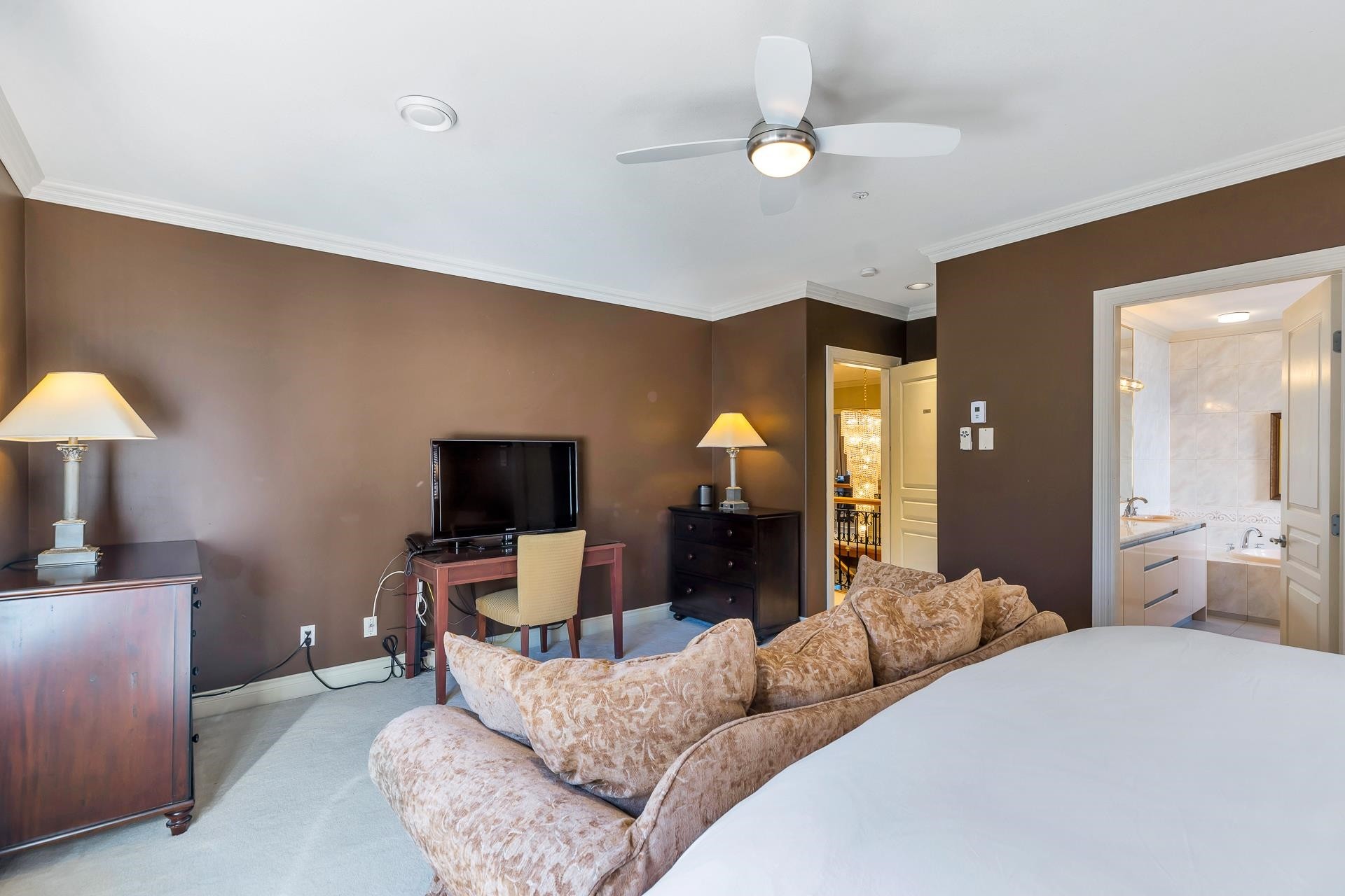 5062 Granville Street, Vancouver, BC