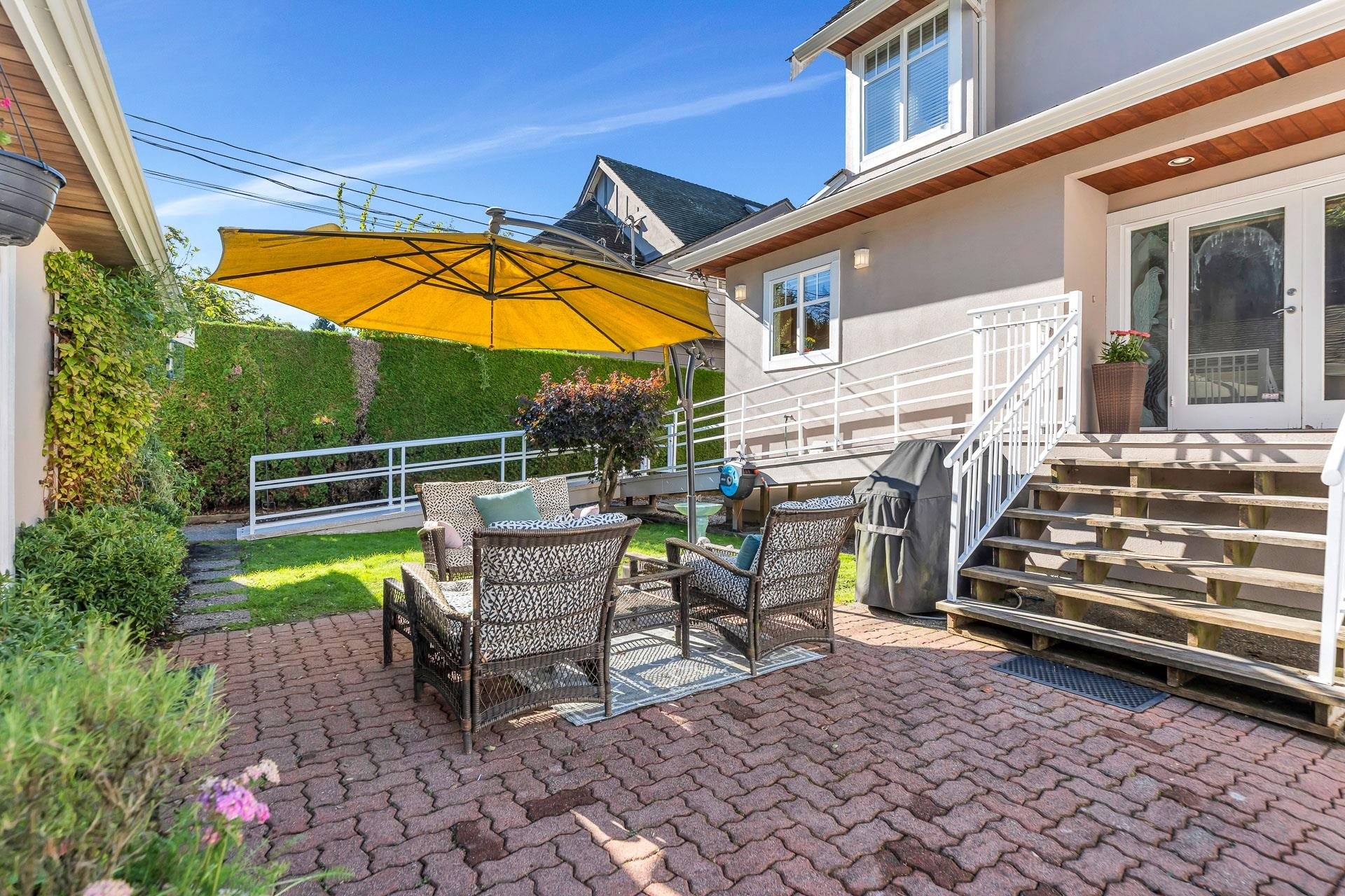 5062 Granville Street, Vancouver, BC