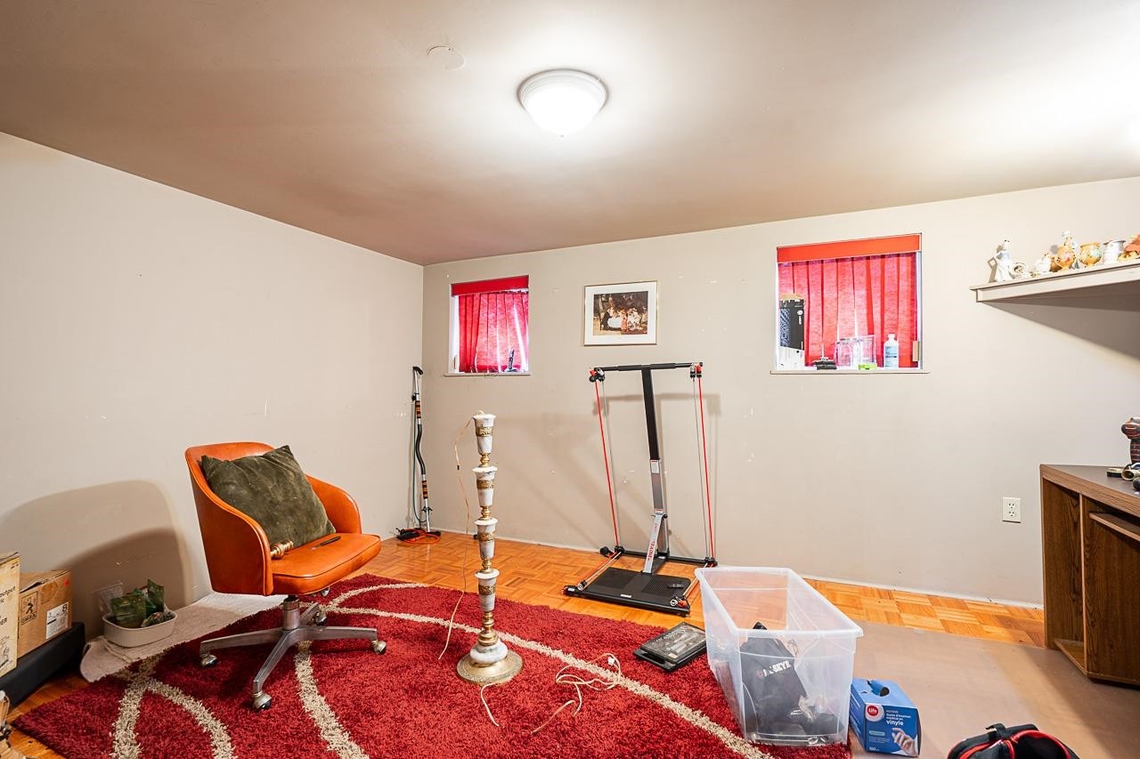 3205 3Rd Avenue E, Vancouver, BC