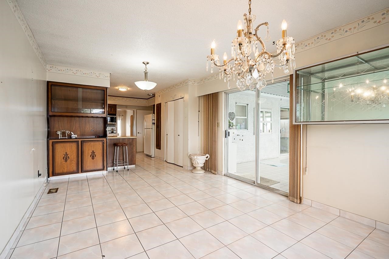 3205 3Rd Avenue E, Vancouver, BC