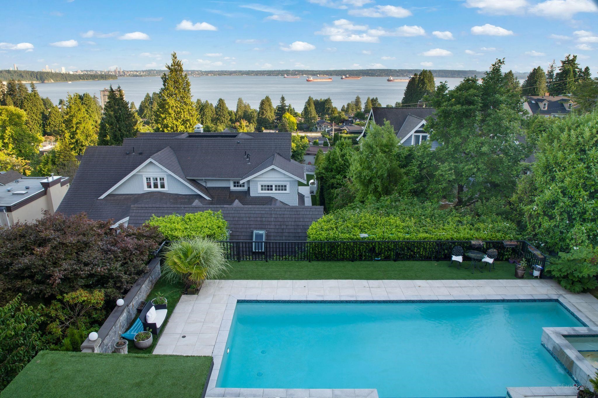 2538 Ottawa Avenue, West Vancouver, BC