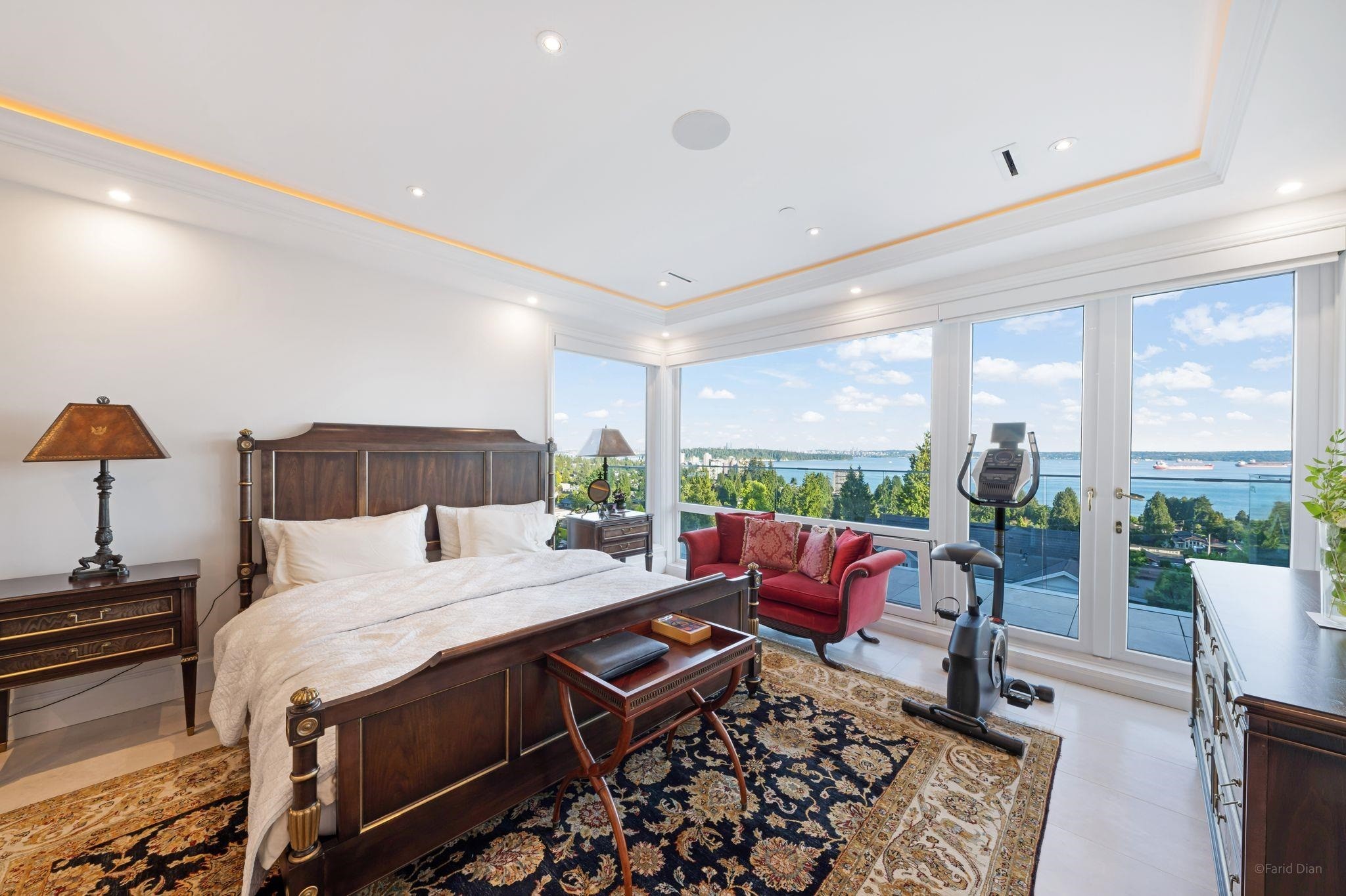 2538 Ottawa Avenue, West Vancouver, BC