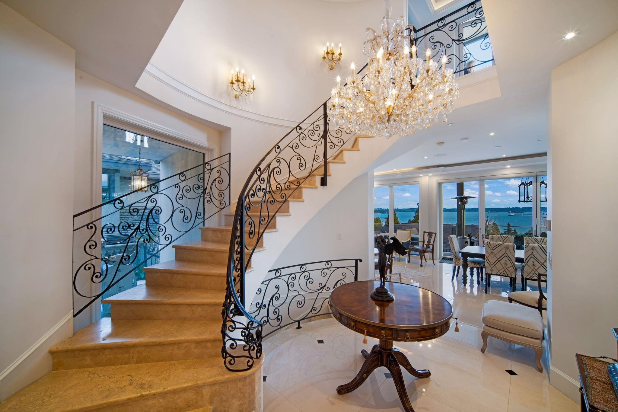 2538 Ottawa Avenue, West Vancouver, BC