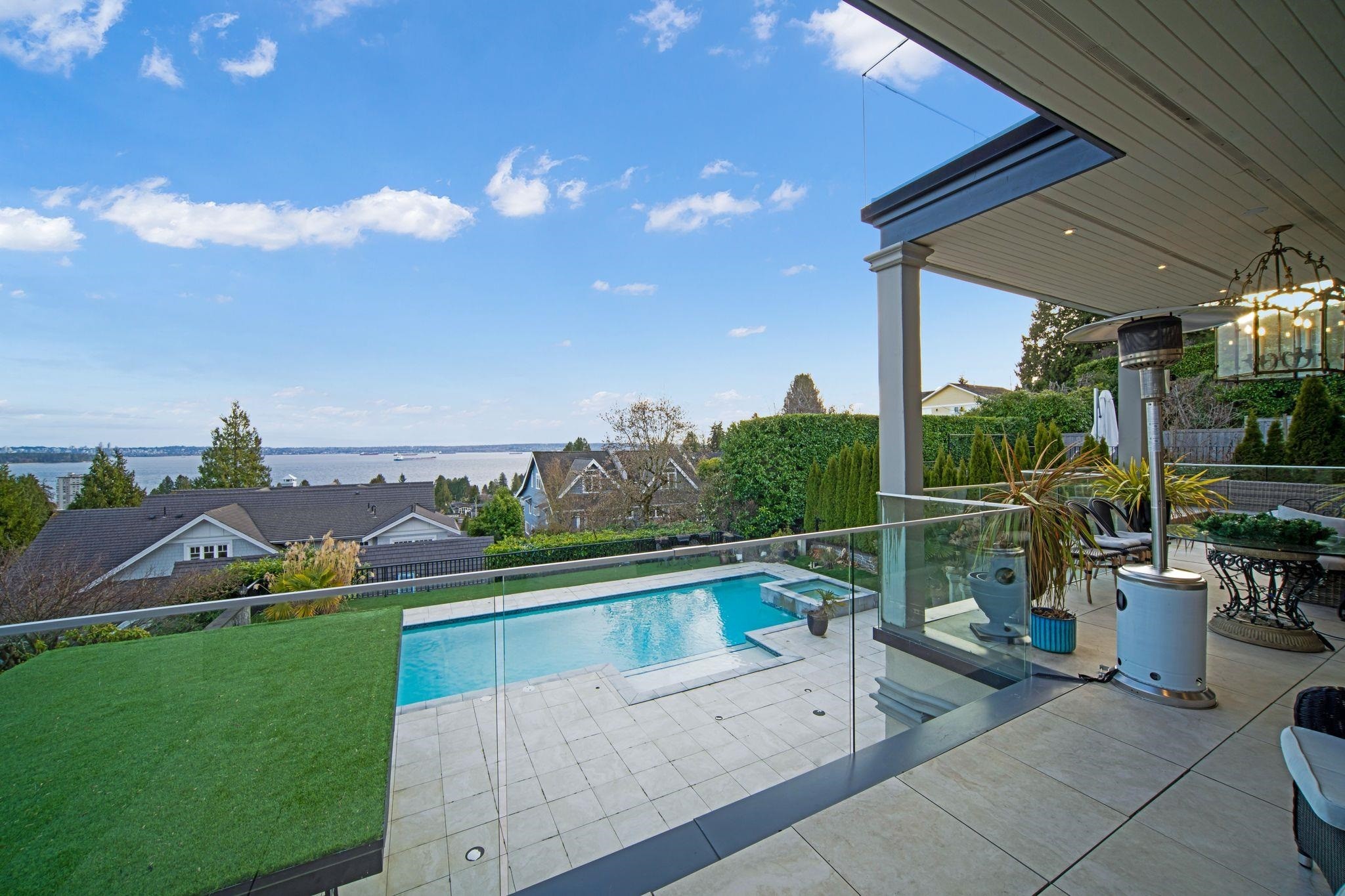 2538 Ottawa Avenue, West Vancouver, BC