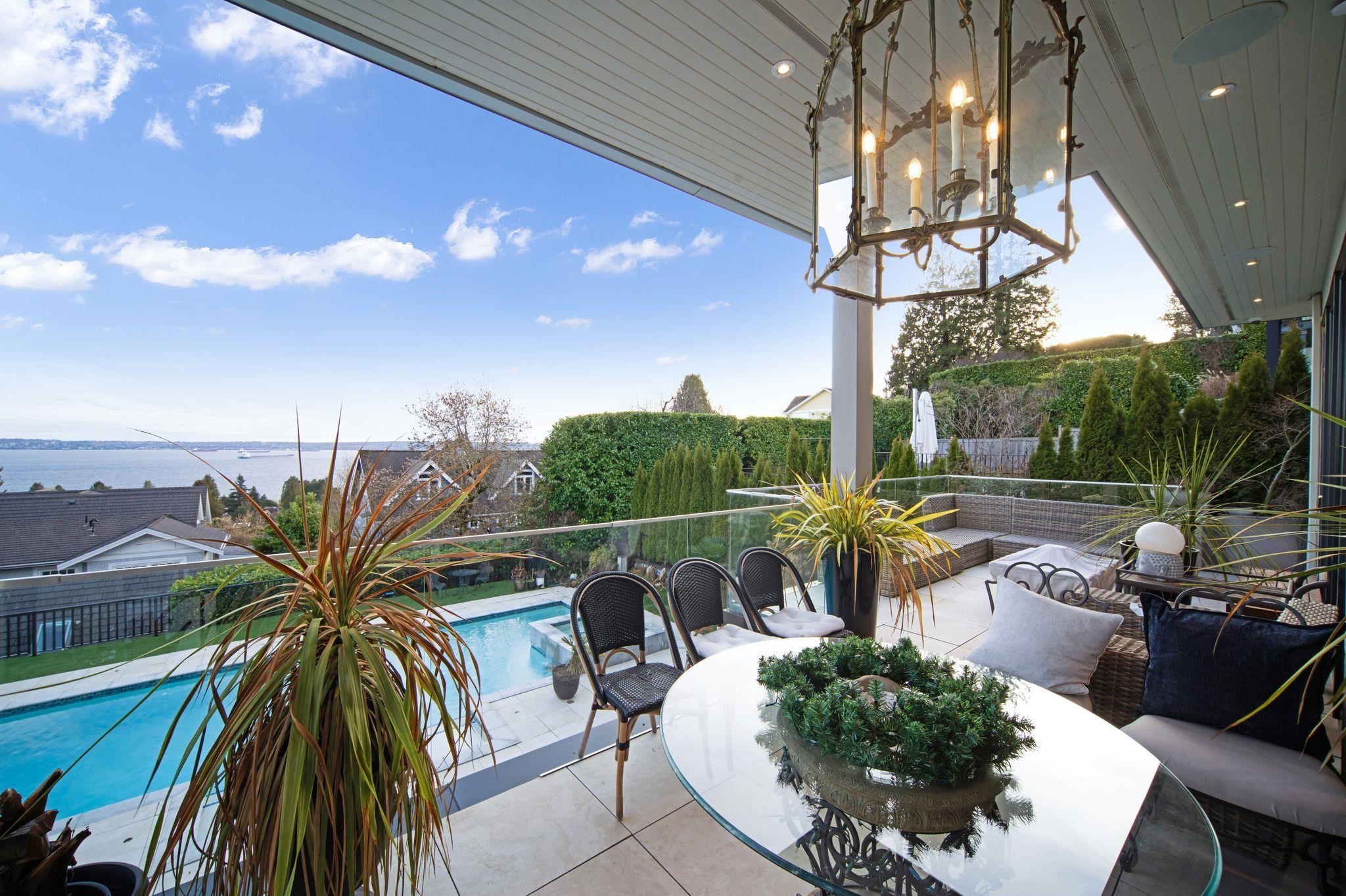 2538 Ottawa Avenue, West Vancouver, BC