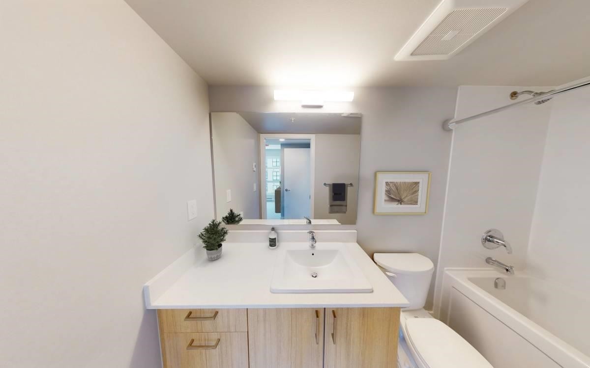 318-408 East Columbia, New Westminster, BC