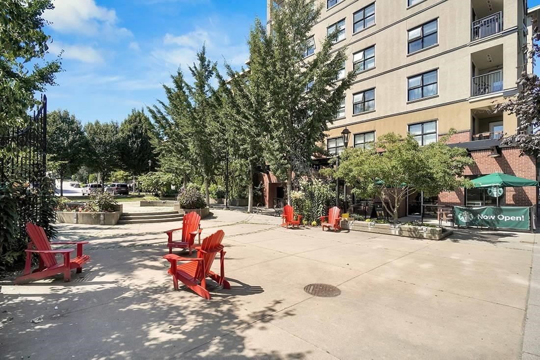 318-408 East Columbia, New Westminster, BC