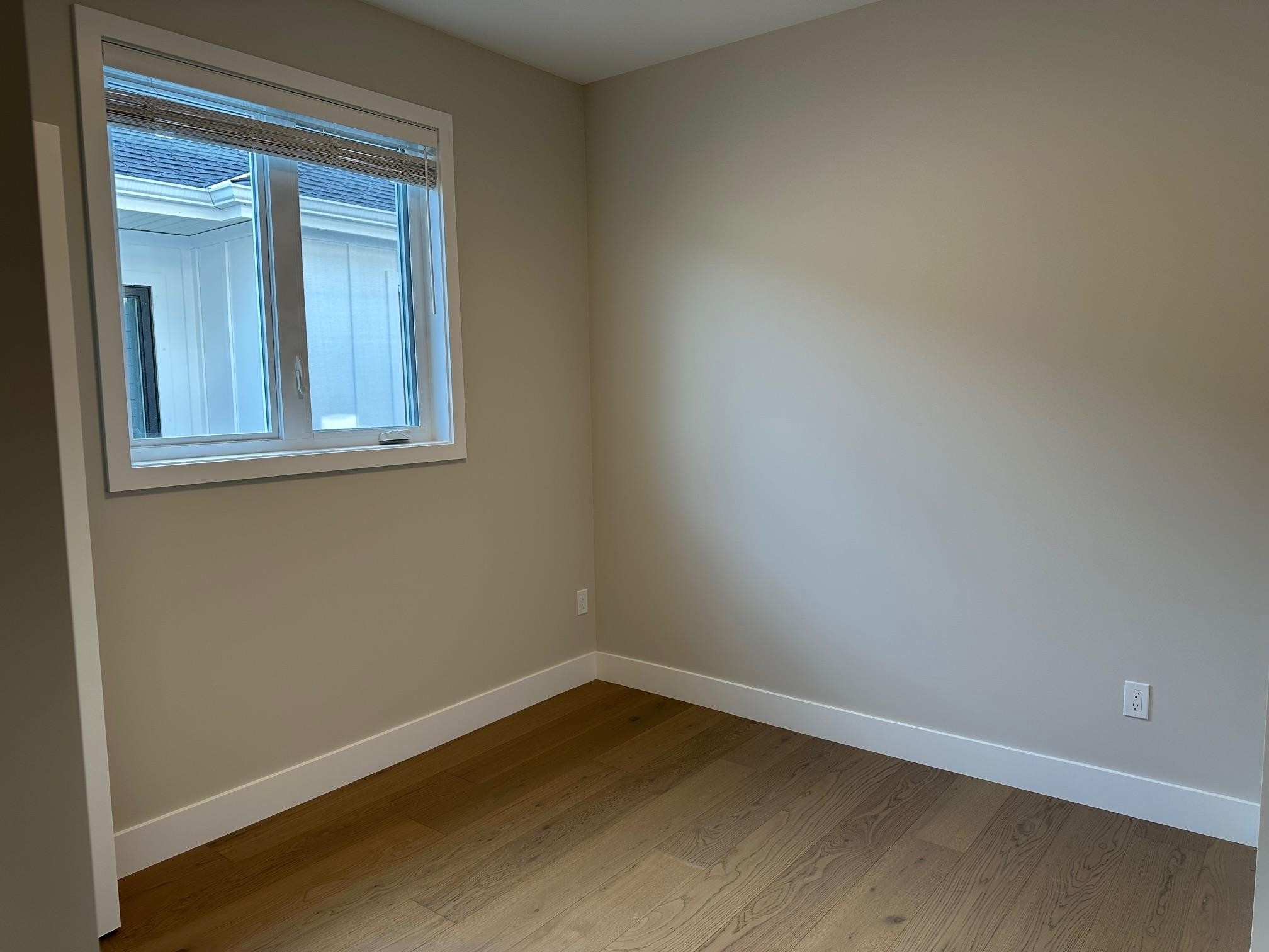 344 17Th Street E, North Vancouver, BC