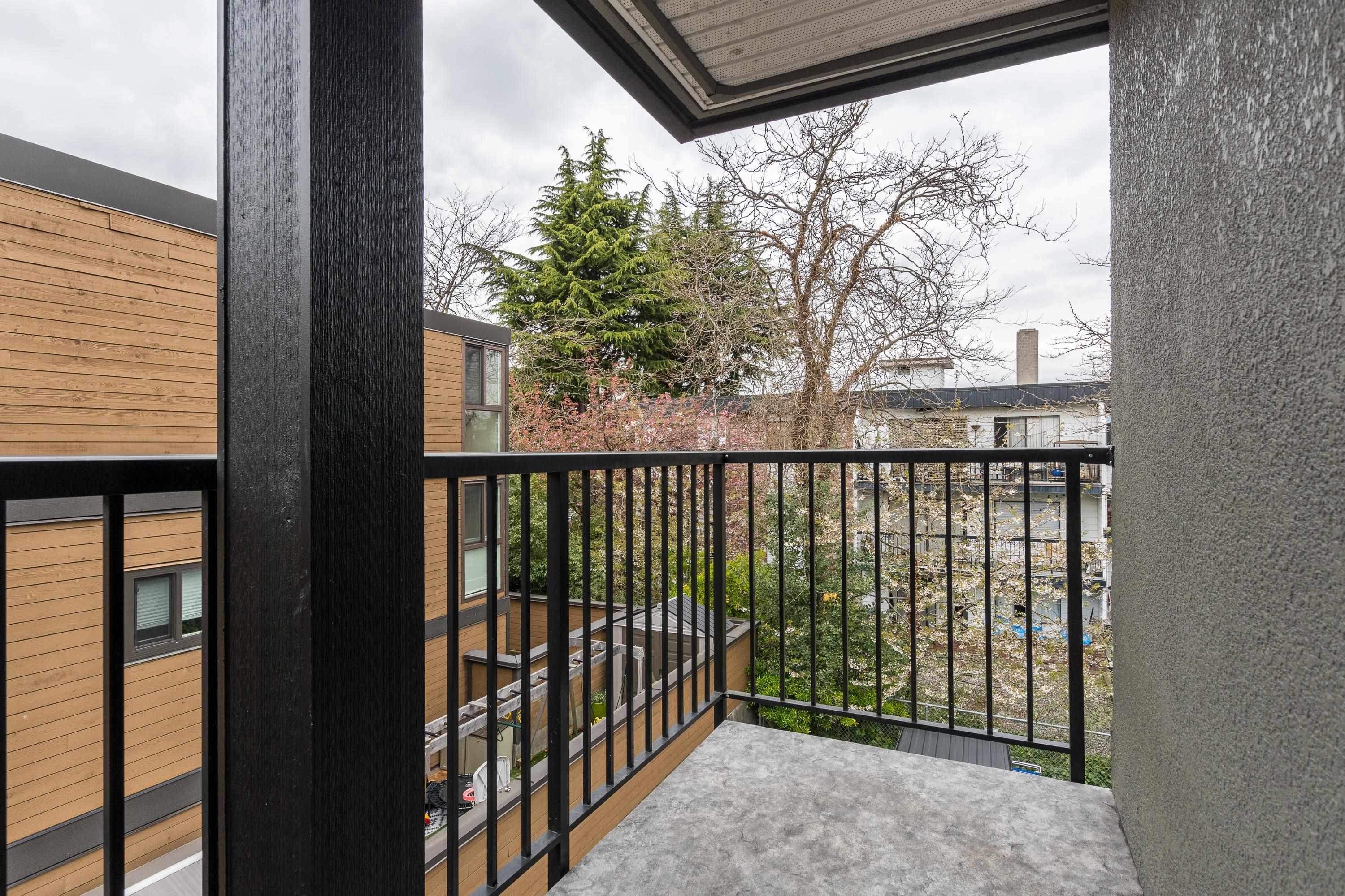 303-1985 W 8Th Avenue, Vancouver, BC