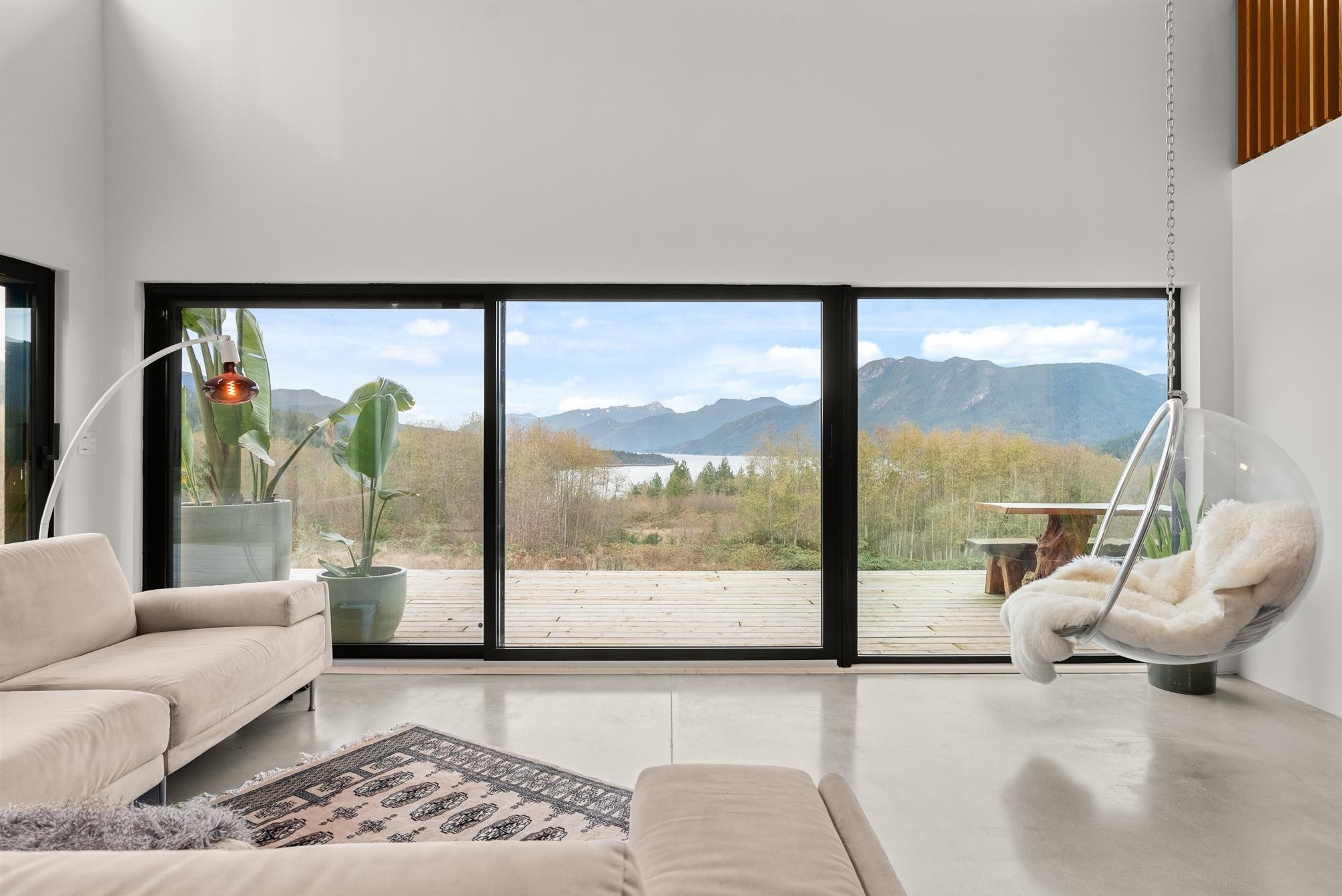 6400 Crowston Road, Sechelt, BC