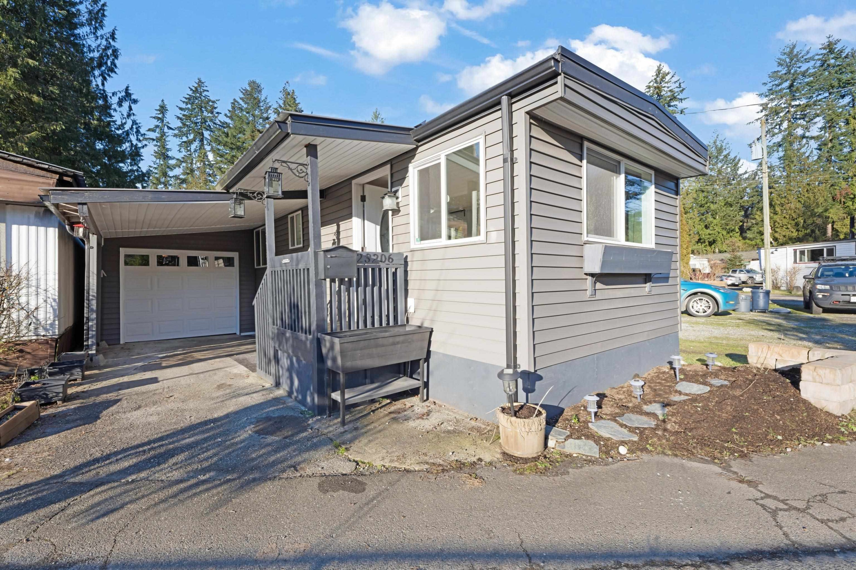 23206 Calvin Crescent, Maple Ridge, BC