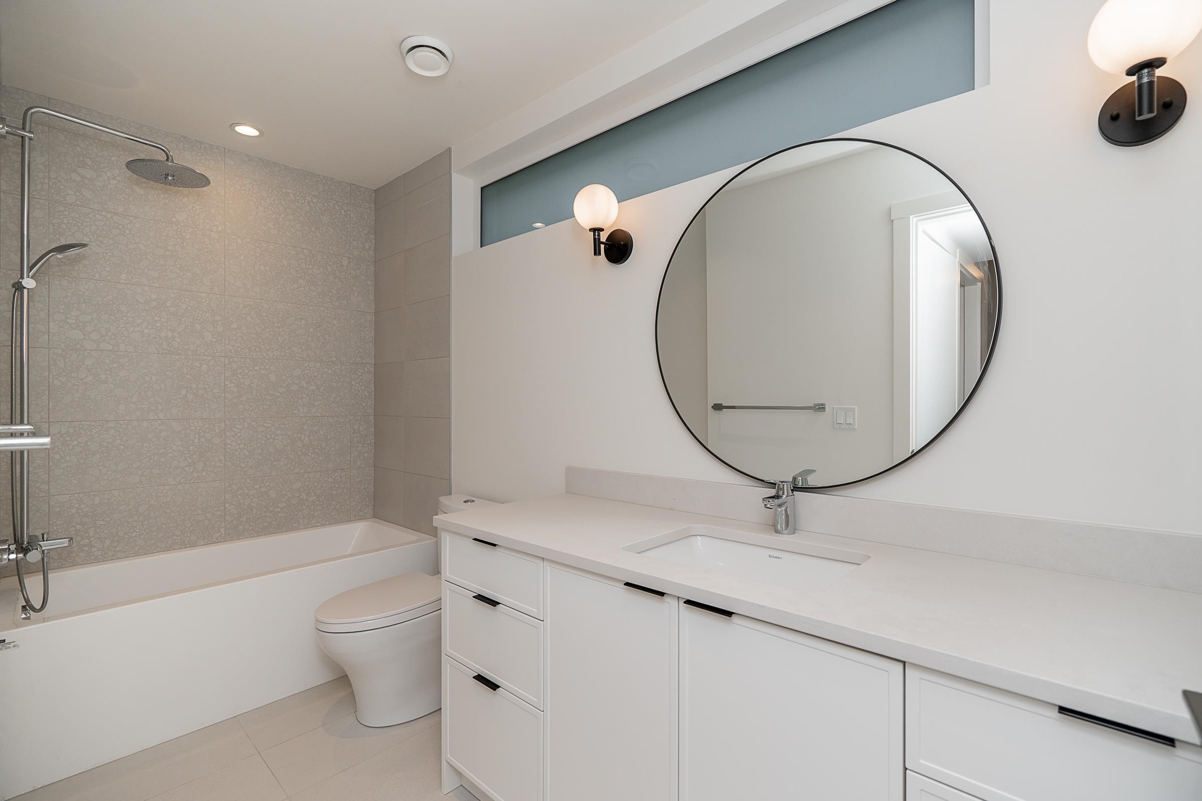 6840 Oak Street, Vancouver, BC