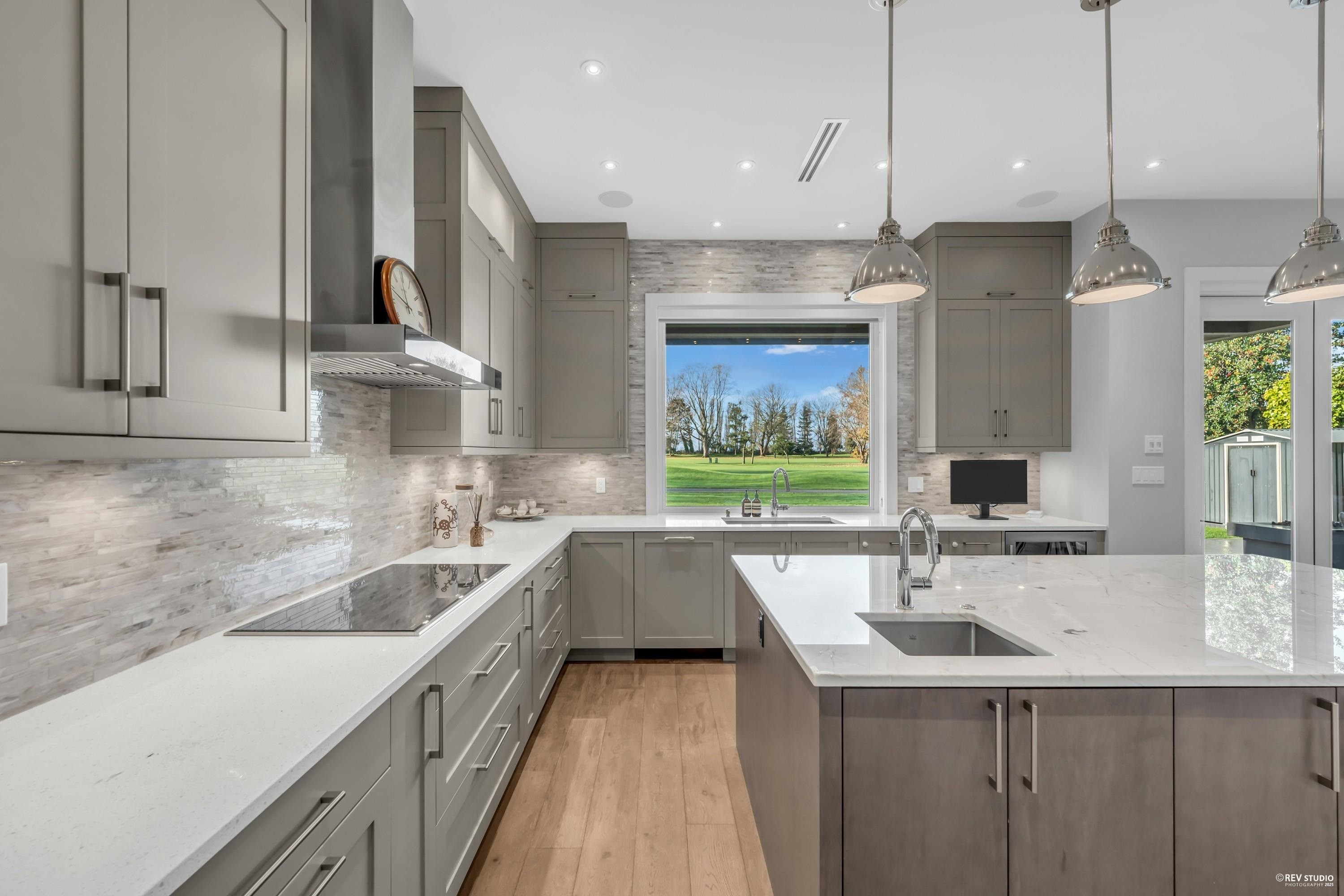 7591 Gabriola Crescent, Richmond, BC