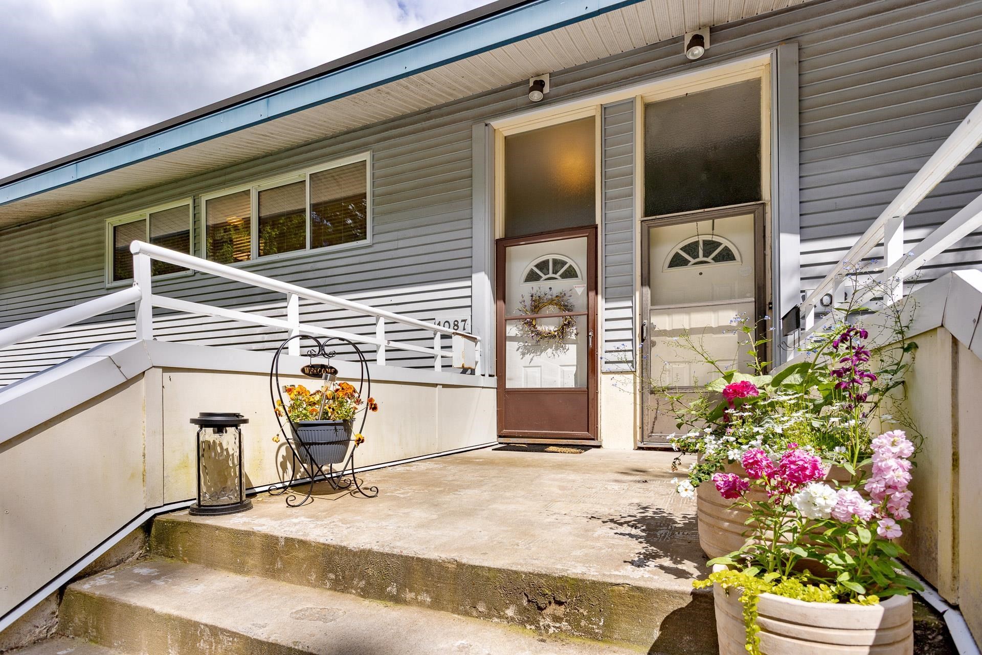 1087 Cecile Drive, Port Moody, BC