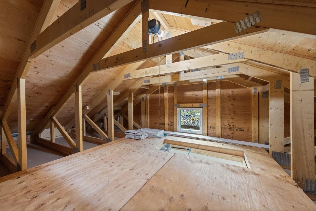 1136 26Th Avenue E, Vancouver, BC