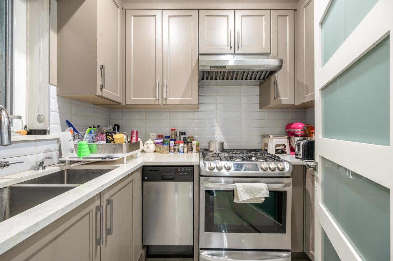 1176 60Th Avenue E, Vancouver, BC