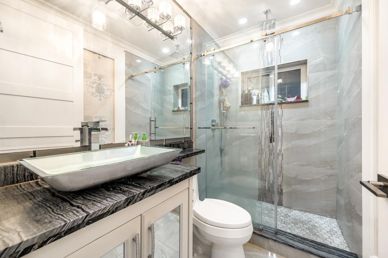 1176 60Th Avenue E, Vancouver, BC