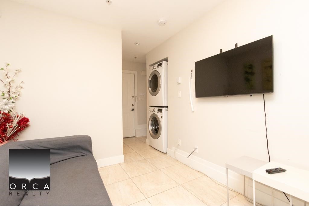 3351 Wellington Avenue, Vancouver, BC