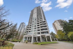 1010-4825 Hazel Street Burnaby, BC V5H 4N4