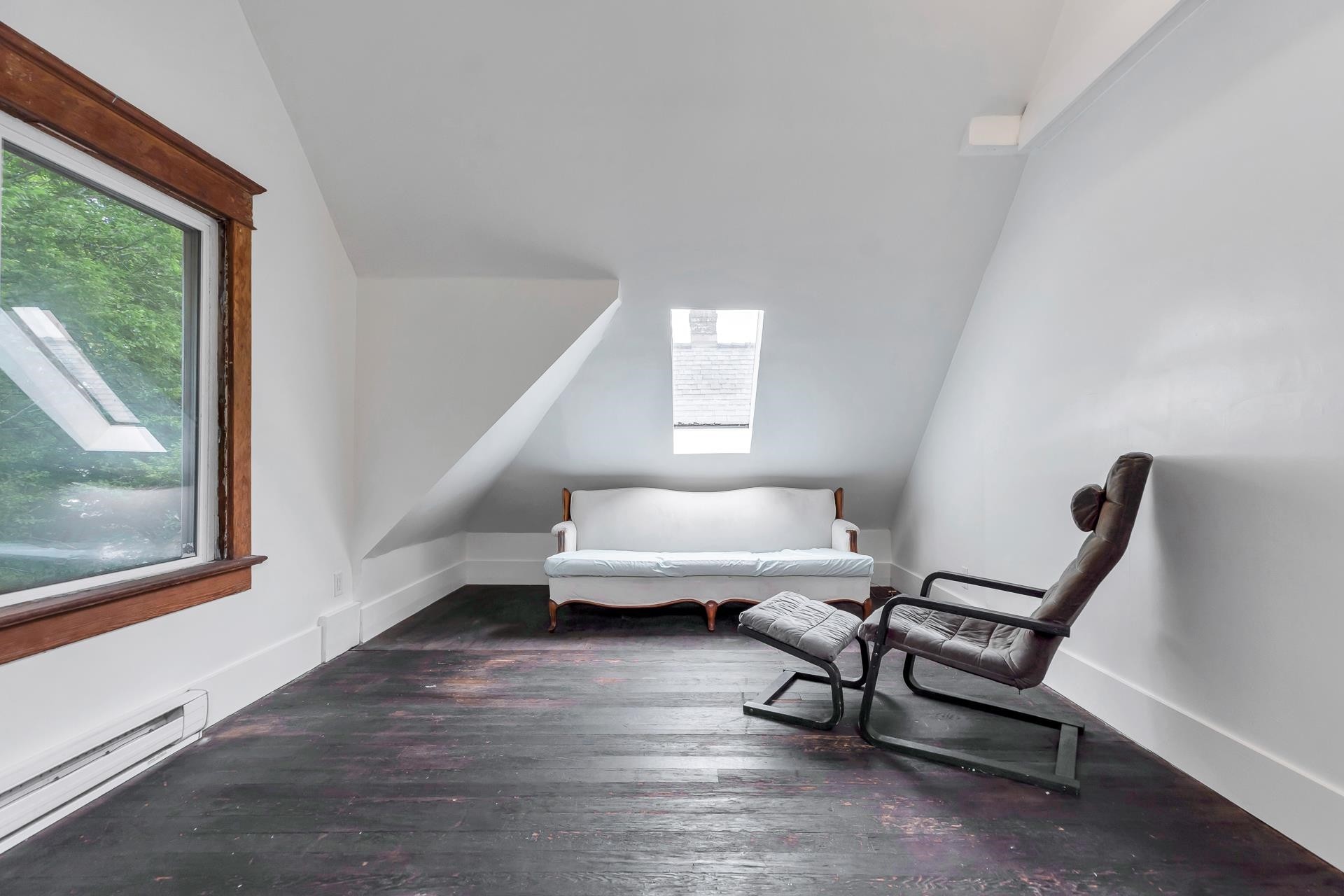 1836 1St Avenue E, Vancouver, BC