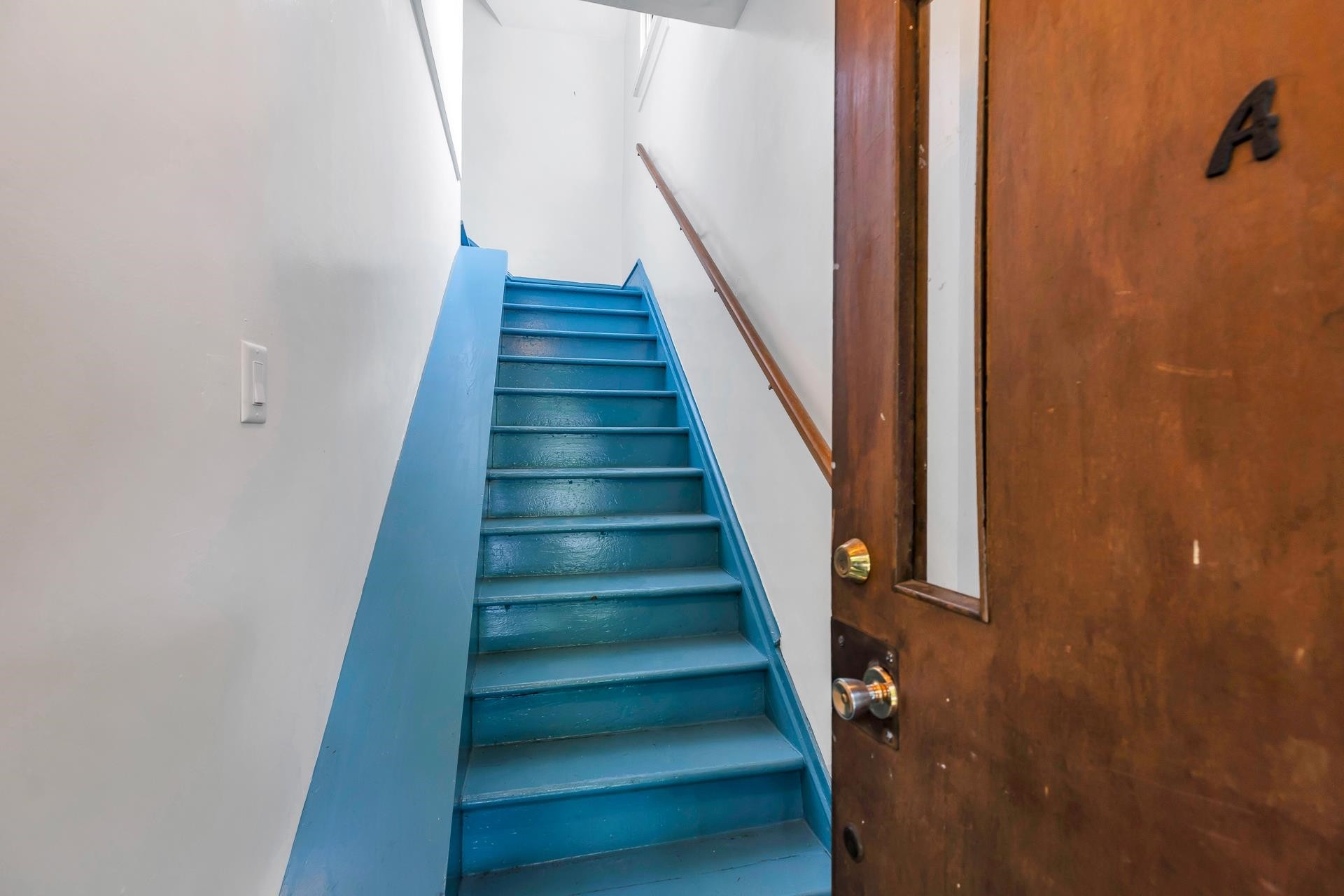 1836 1St Avenue E, Vancouver, BC