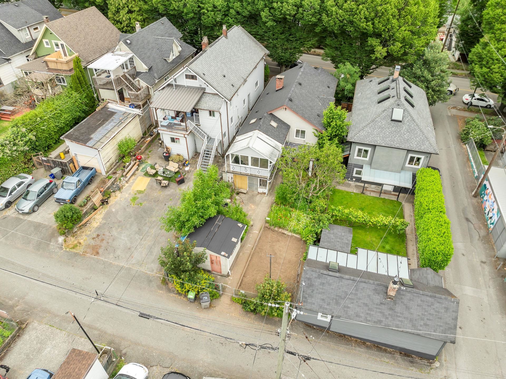 1836 1St Avenue E, Vancouver, BC