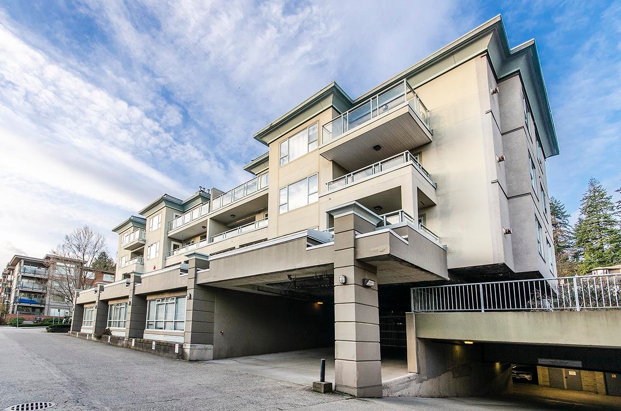 206-1085 17Th Street W, North Vancouver, BC