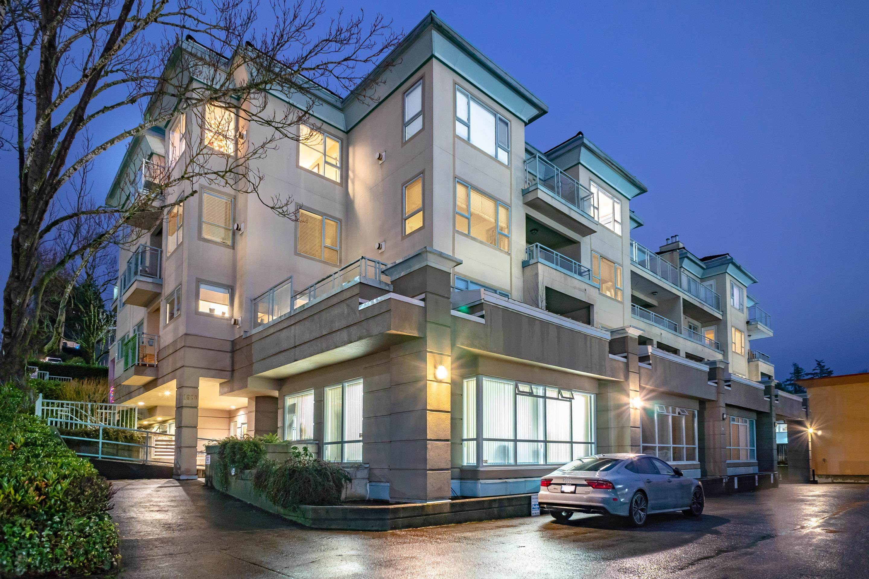 206-1085 17Th Street W, North Vancouver, BC