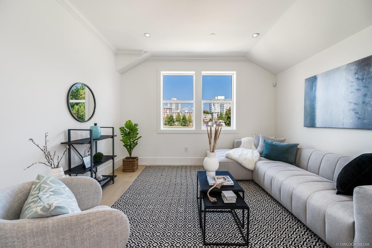 1427 27Th Avenue E, Vancouver, BC