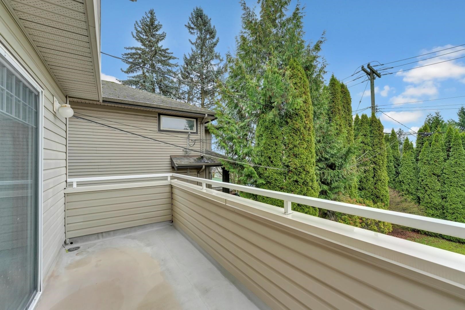 1067 Dansey Avenue, Coquitlam, BC