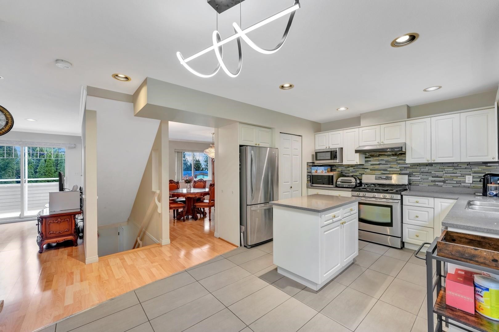 1067 Dansey Avenue, Coquitlam, BC