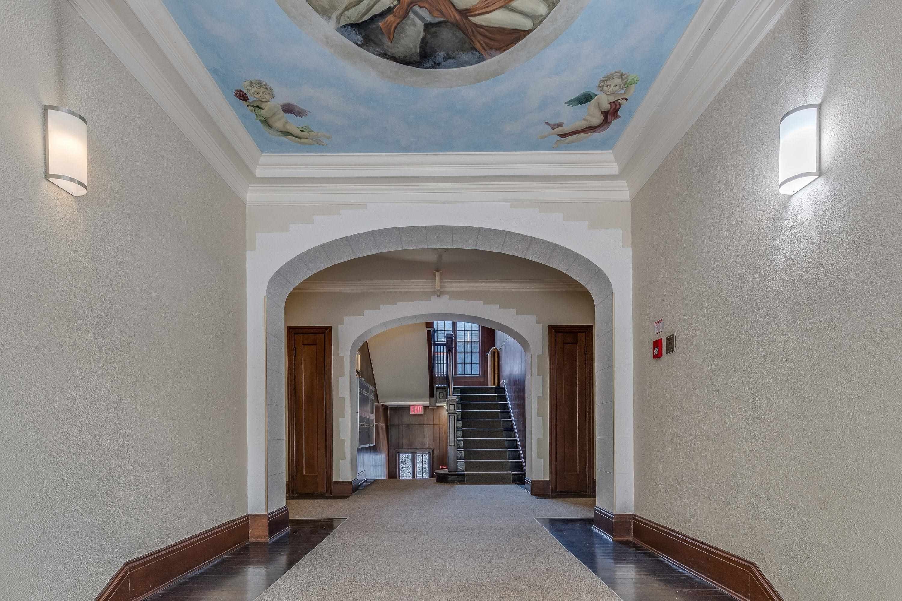 20-935 Jervis Street, Vancouver, BC