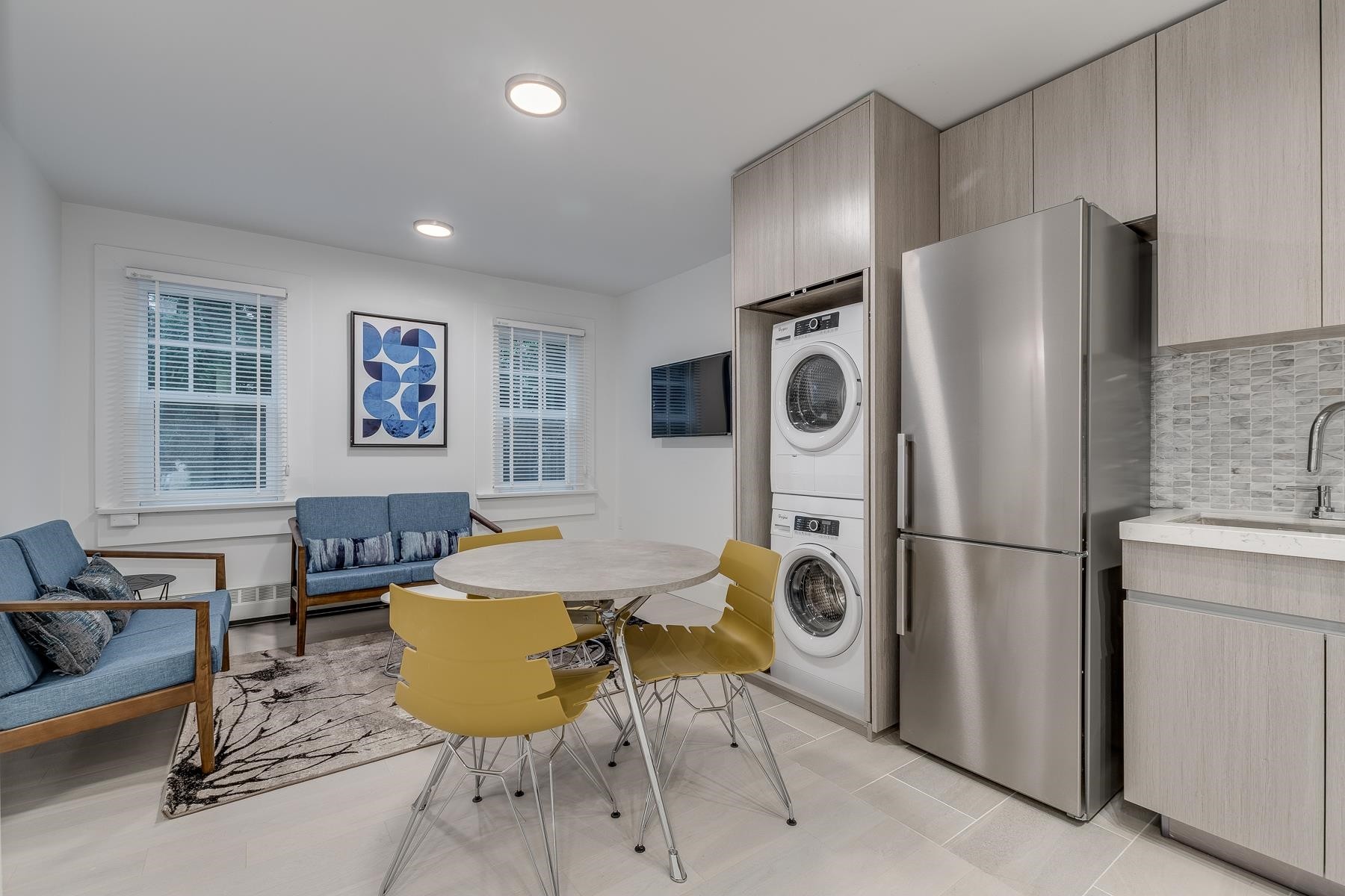 001-1425 Haro Street, Vancouver, BC